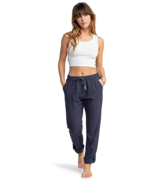 Roxy ON THE SEASHORE