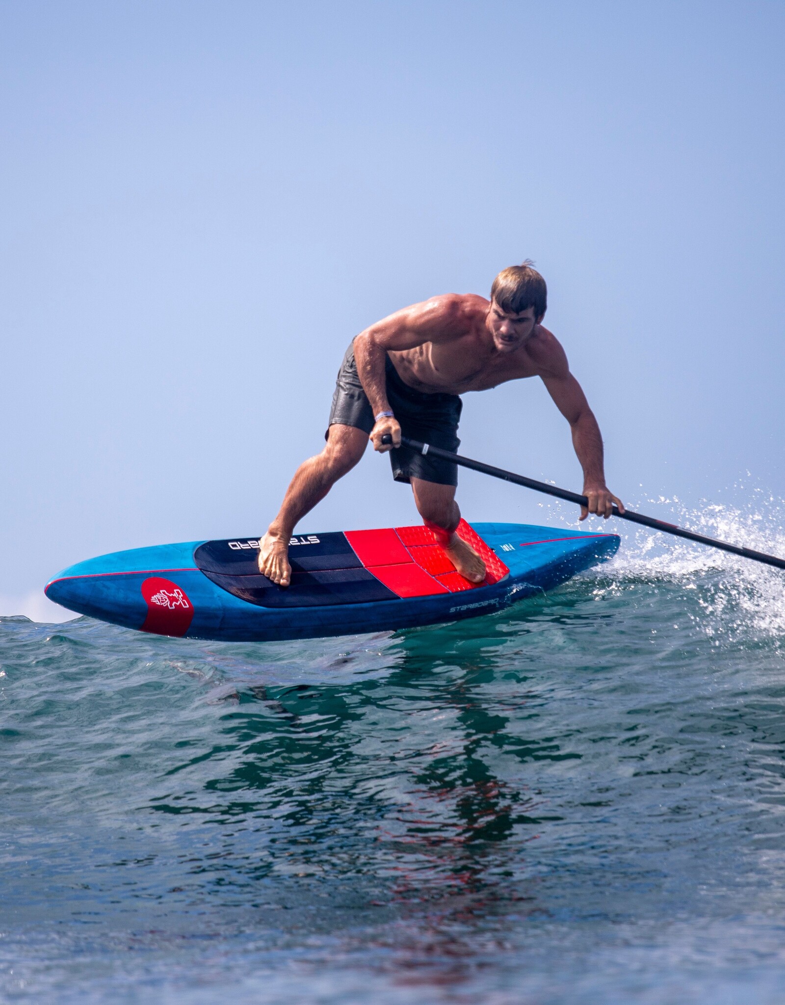 Starboard 2025 STARBOARD ACE FOIL LIGHTNING 8'2 X 18" BLUE CARBON - NO FOOTSTRAPS