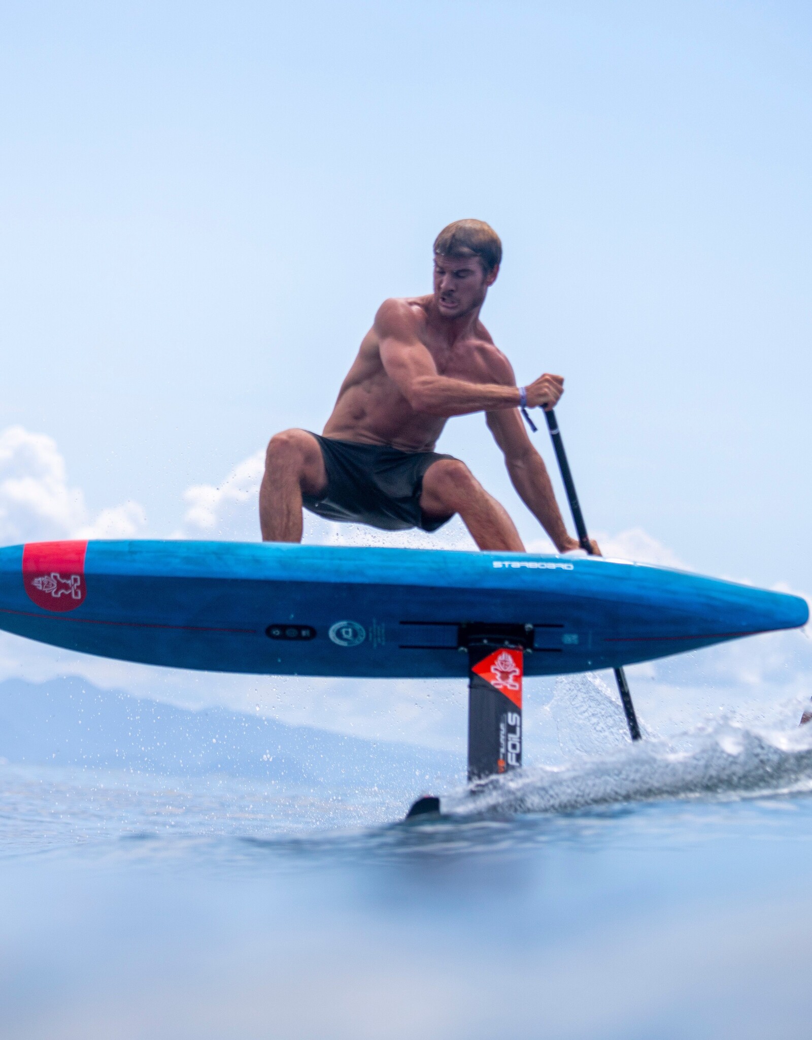 Starboard 2025 STARBOARD ACE FOIL LIGHTNING 8'2 X 18" BLUE CARBON - NO FOOTSTRAPS