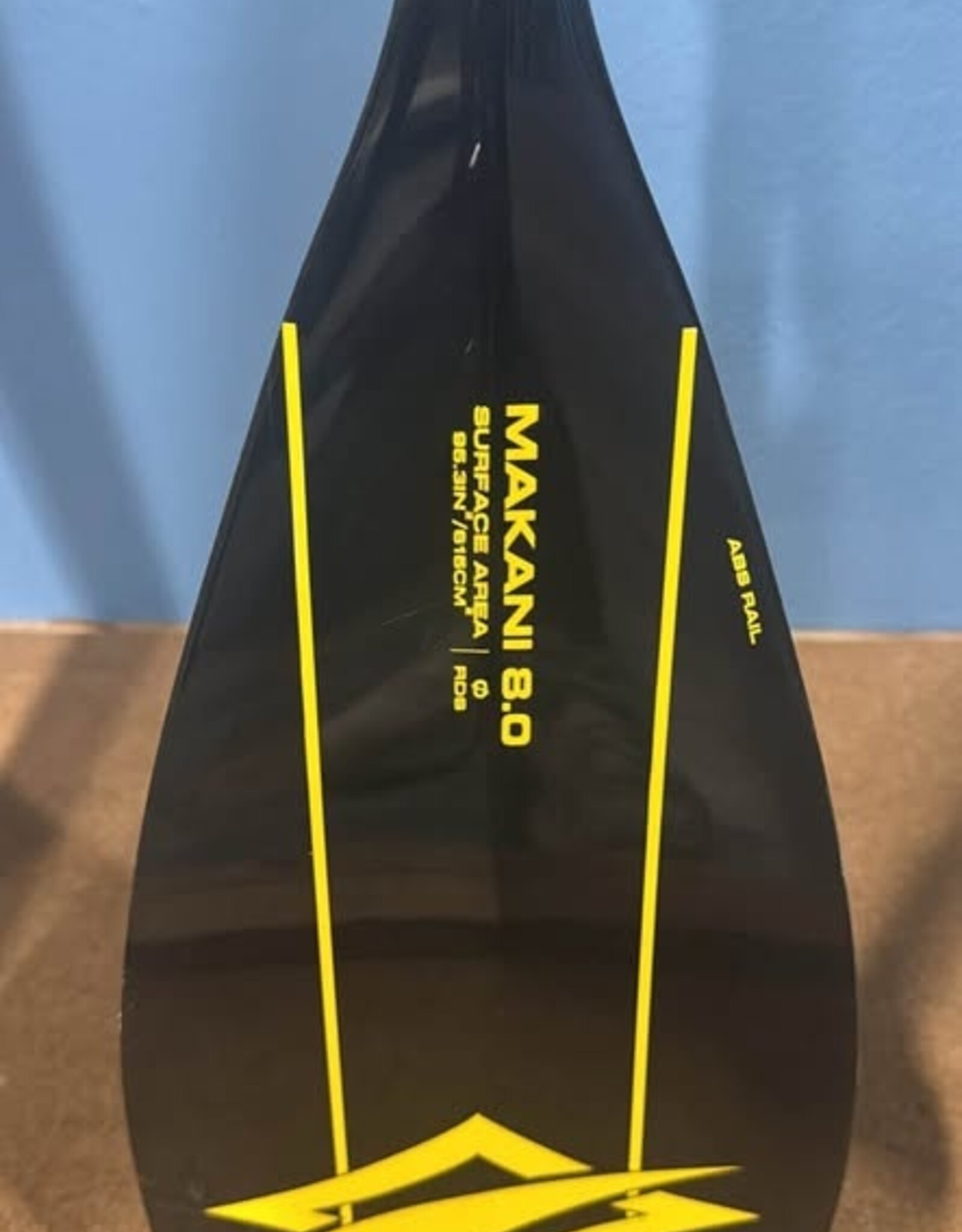 Used Adjustable Naish Makani 8.0 2 pc paddle