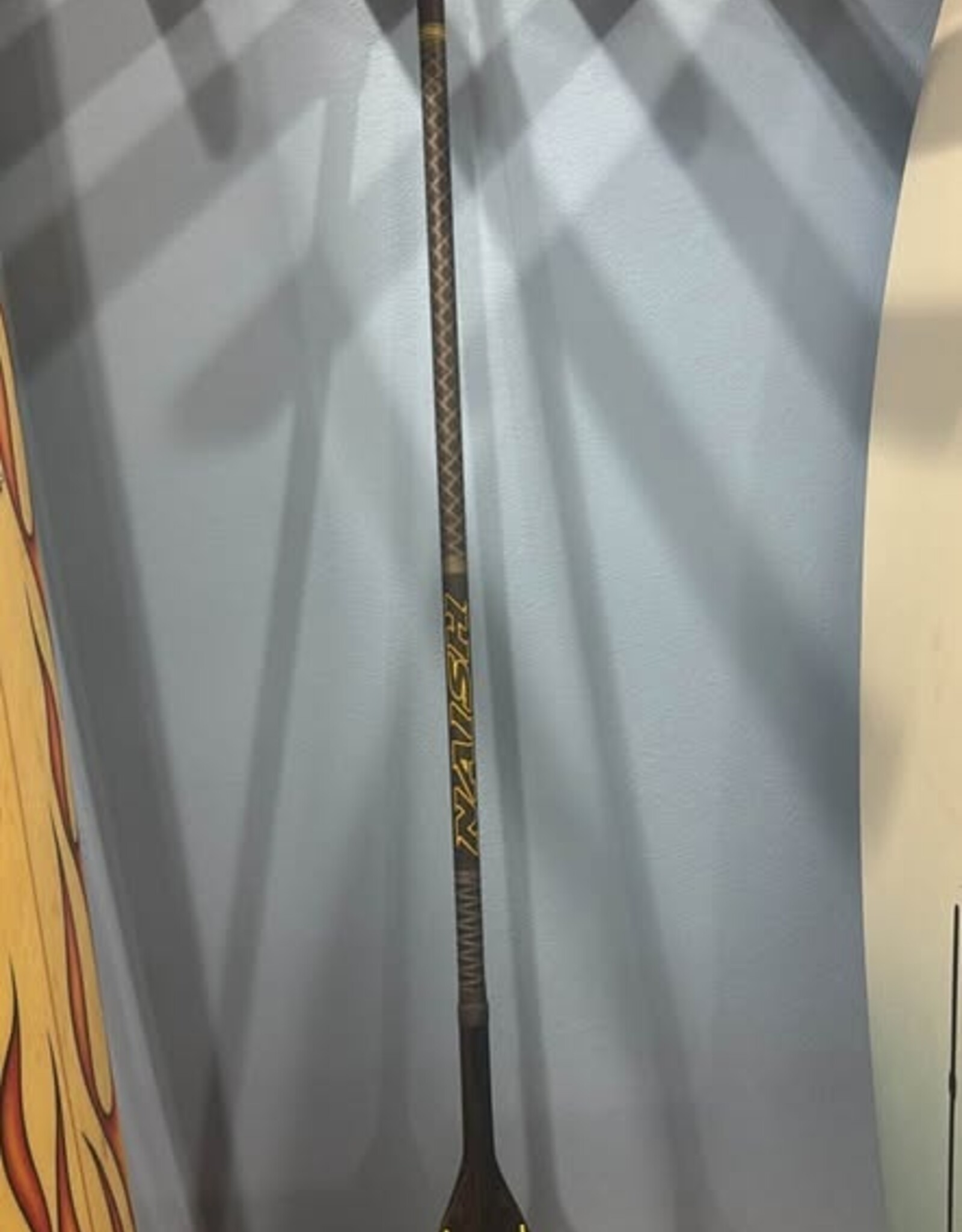 Used Adjustable Naish Makani 8.0 2 pc paddle