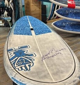 Starboard USED 2014 Starboard Carbon Hero 9’x33” SUP