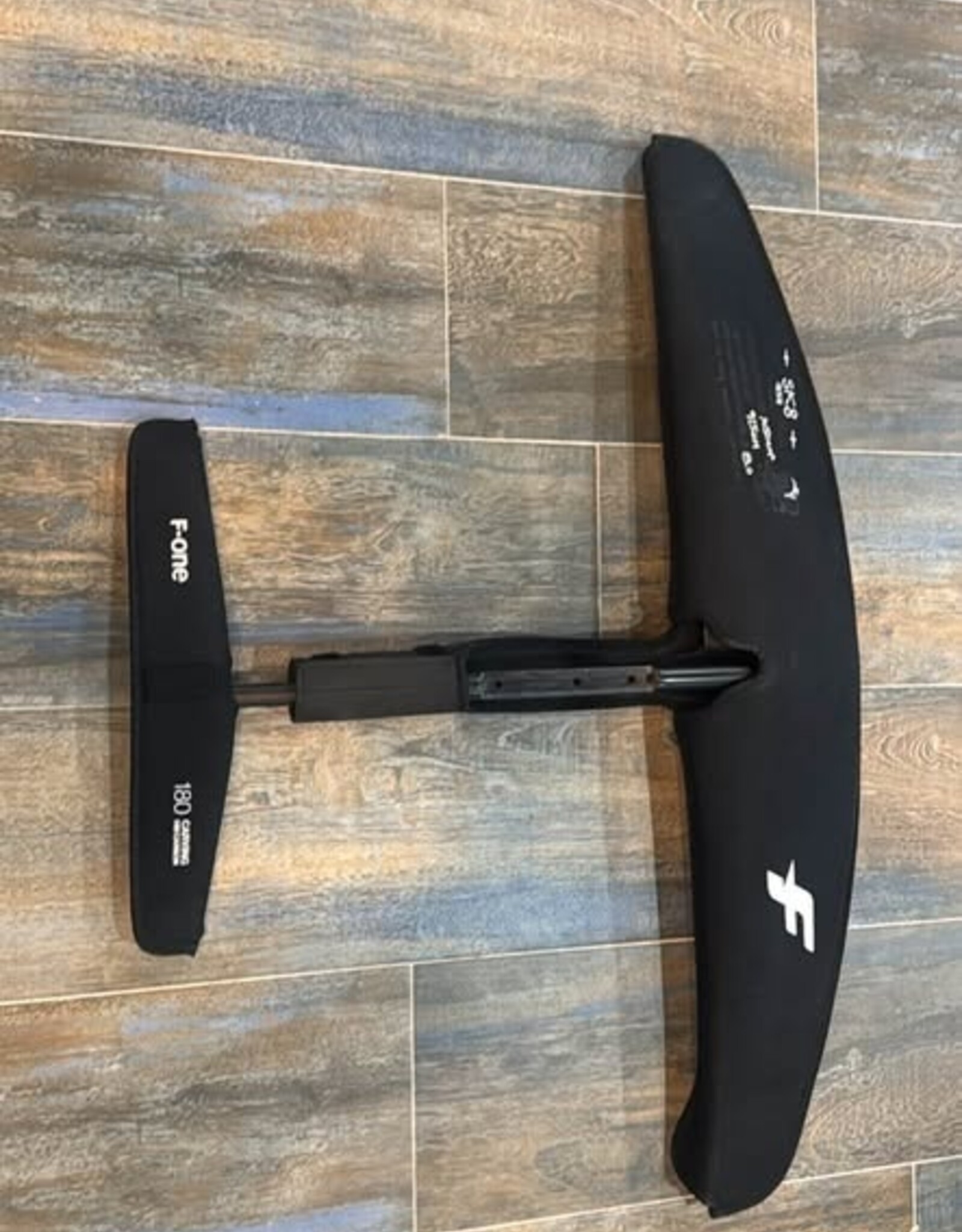 F-One USED F-One SK8 1050 front wing and 180 Carving tail wing