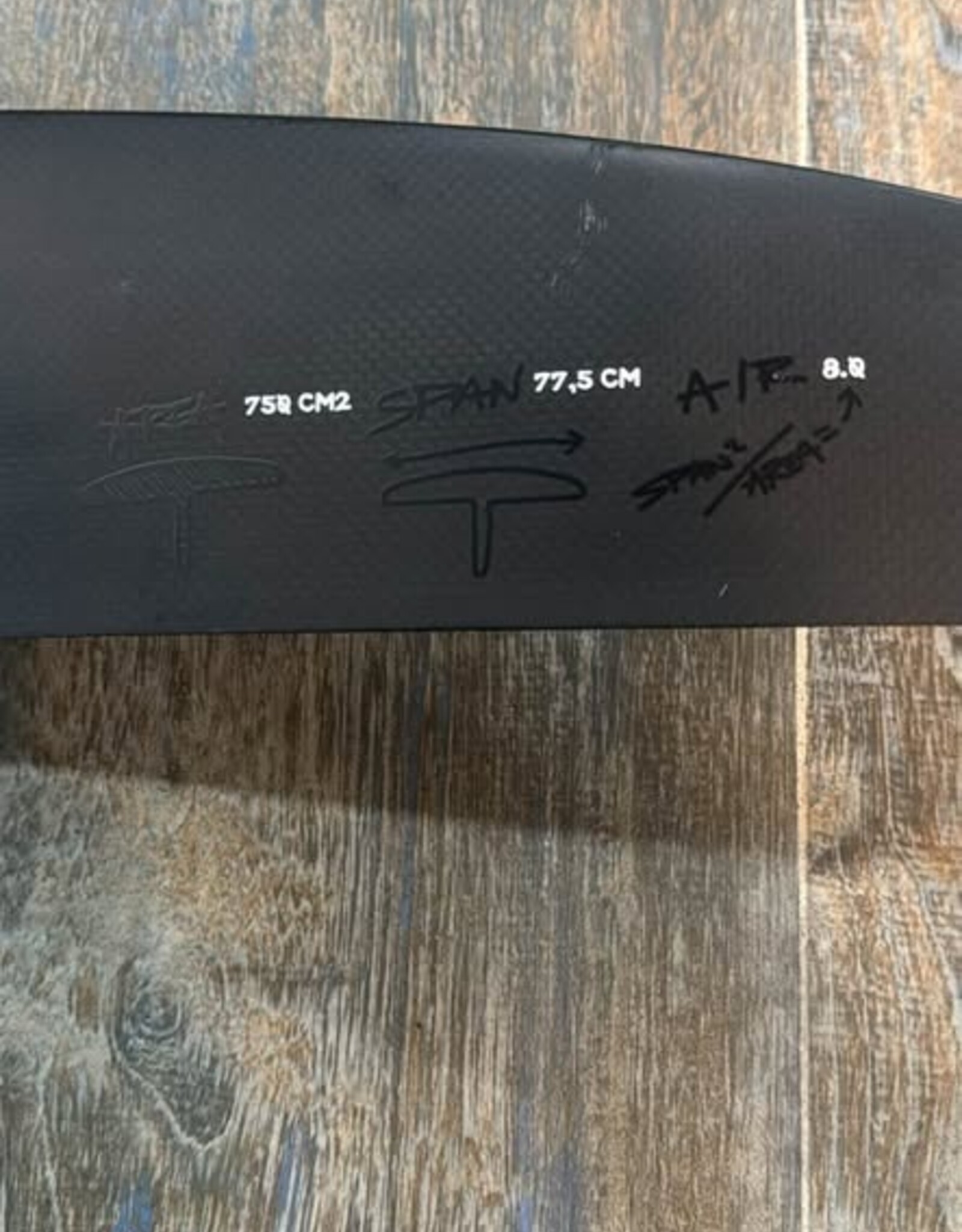 F-One USED F-One SK8 750 Front wing and 160 carving tail wing