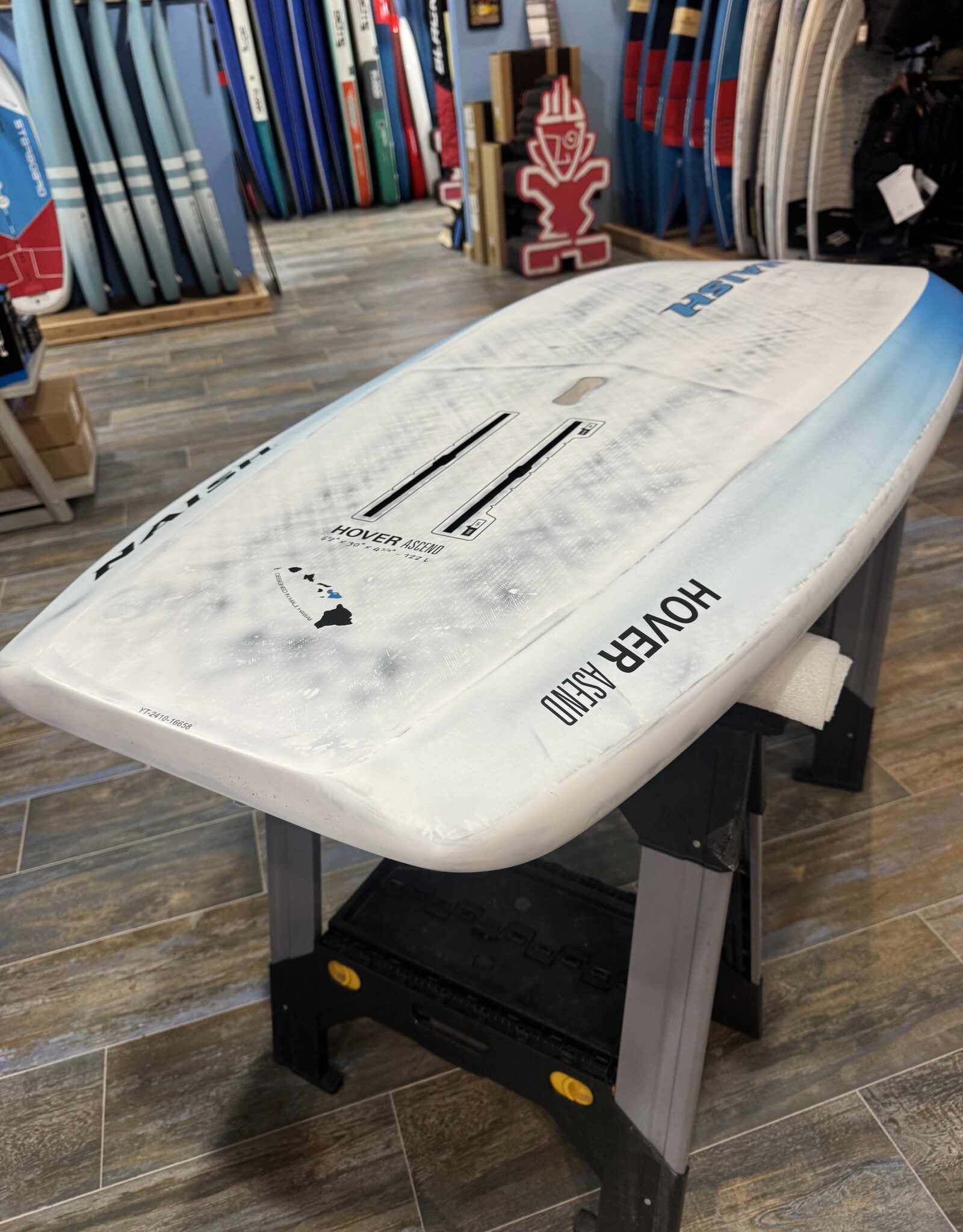 2025 NAISH HOVER WING FOIL ASCEND CARBON ULTRA 122