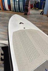 USED Armstrong DW board MK III 7’11x19.25 125L