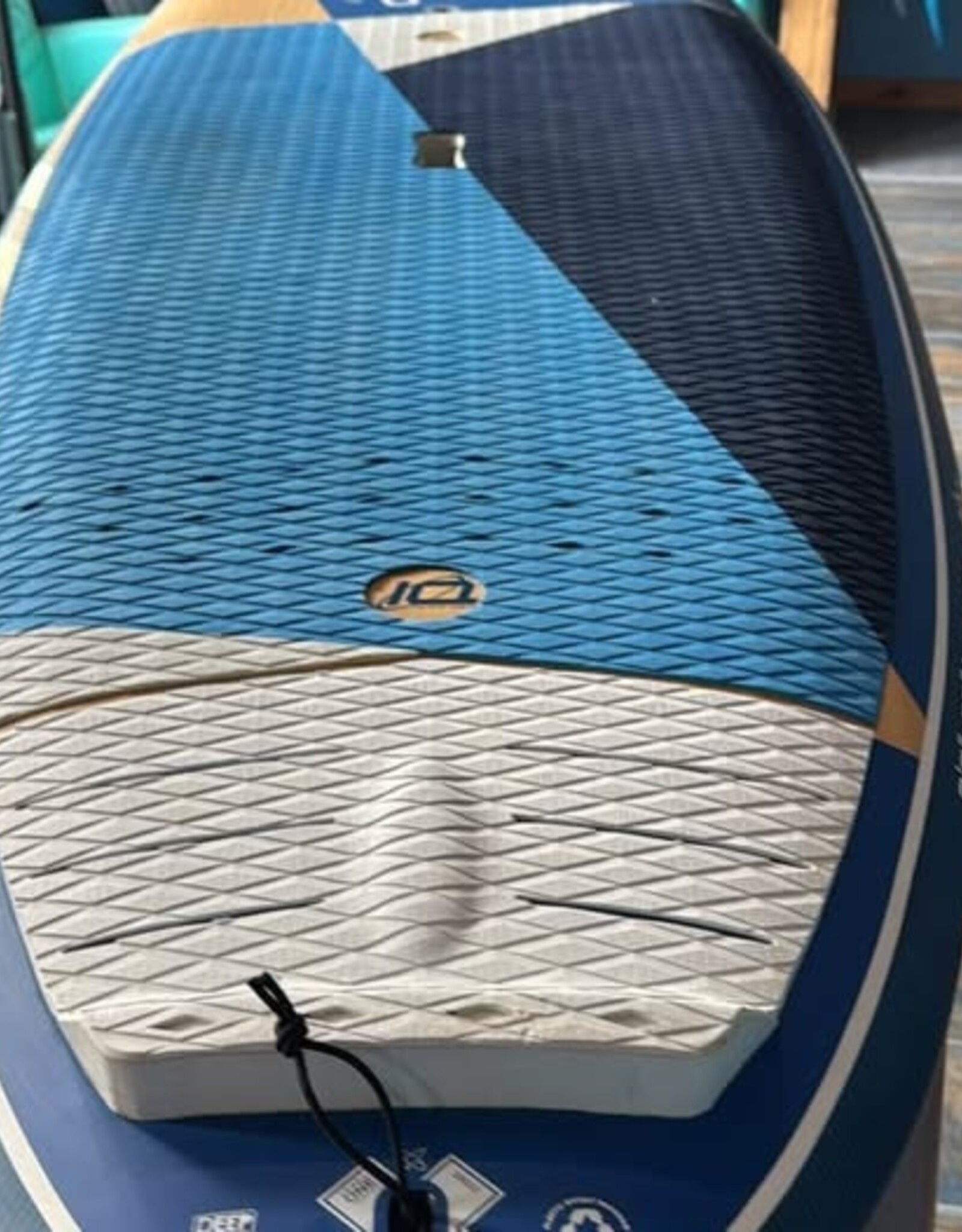 Starboard USED- 2022  STARBOARD 9'2" x 32" WEDGE STARLITE