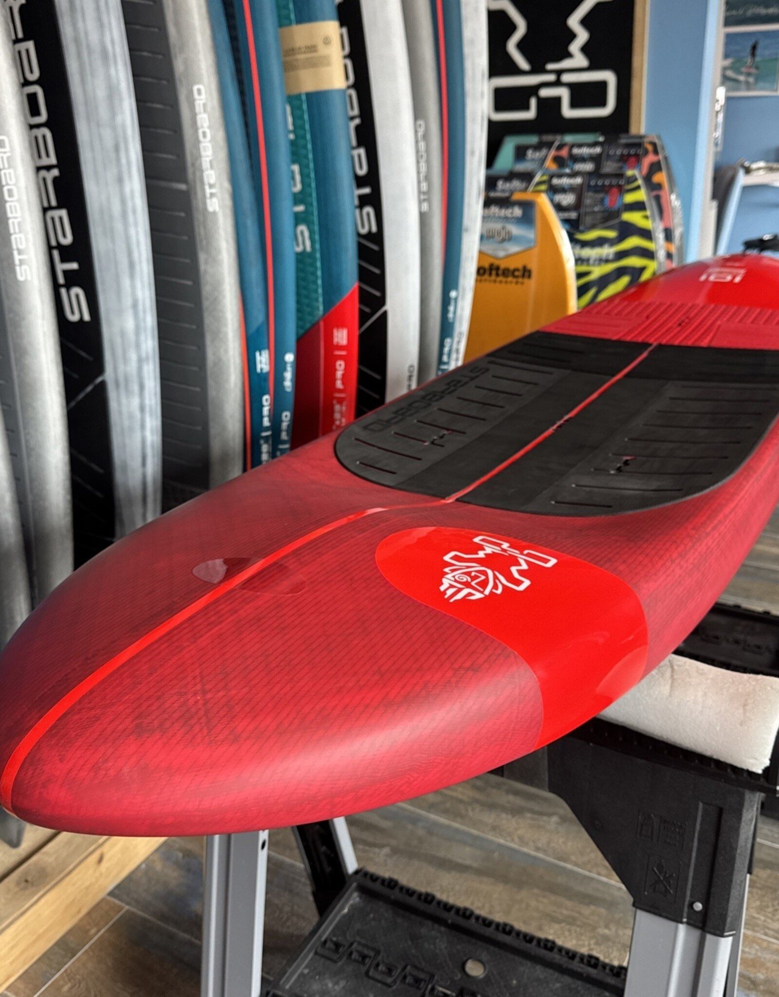 Starboard 2026 STARBOARD  FOILBOARD ABOVE 6'10 X 21" 101L BC