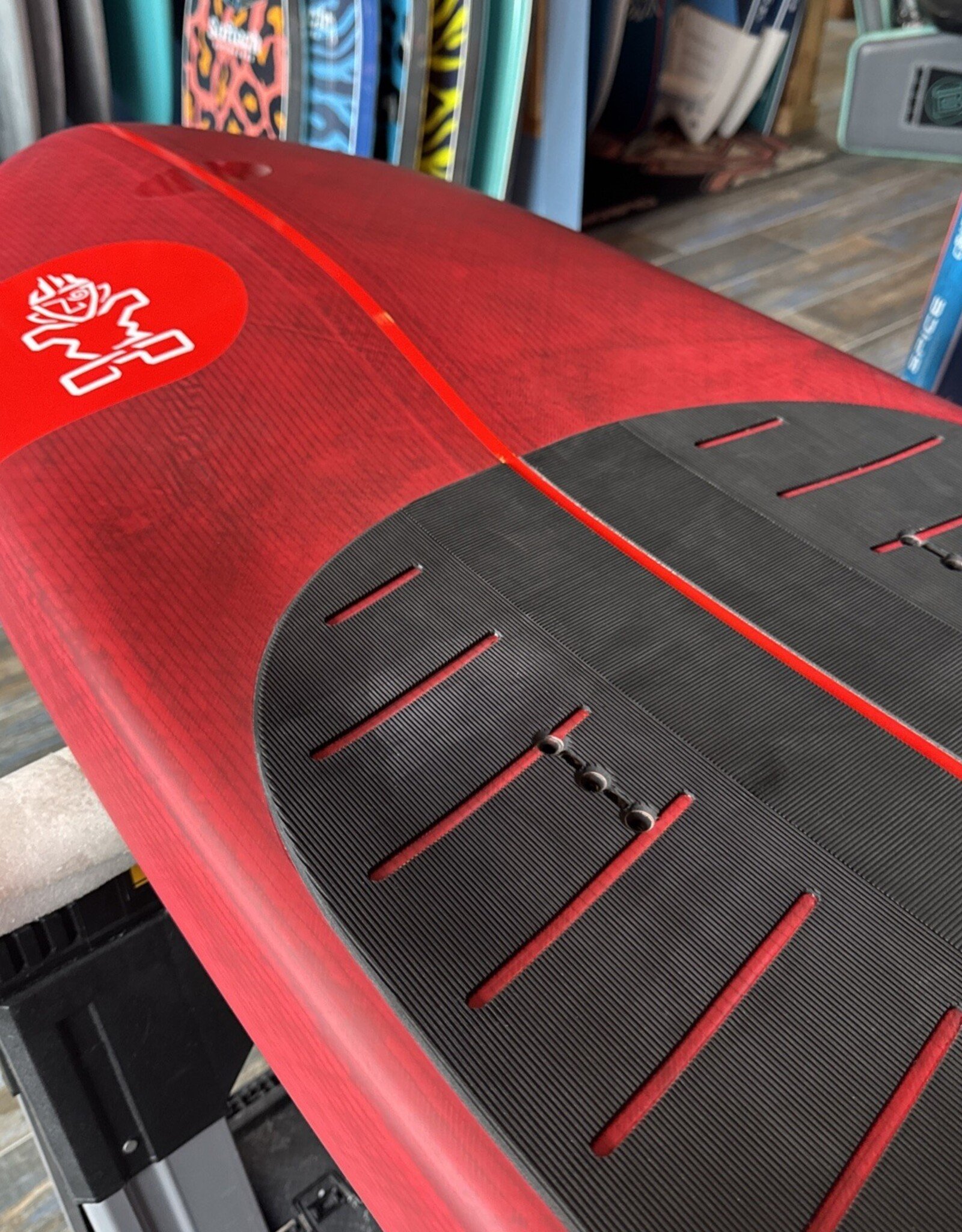 Starboard 2026 STARBOARD  FOILBOARD ABOVE 6'10 X 21" 101L BC