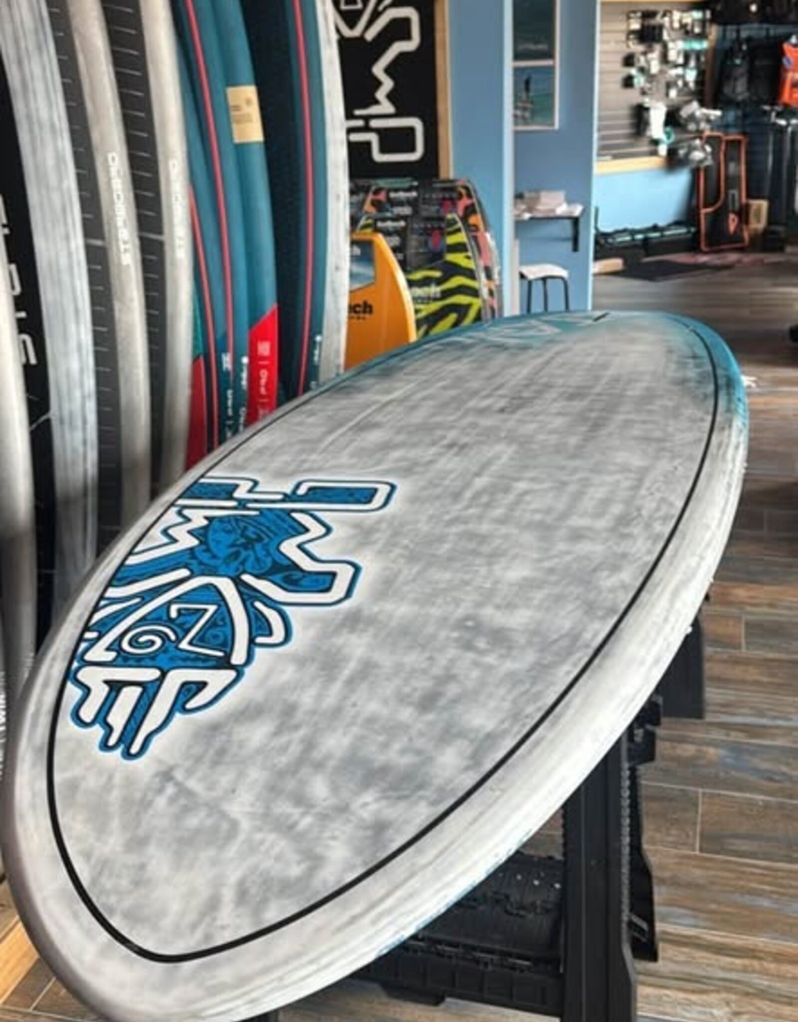 Starboard USED 2014 Starboard Carbon Hero 9’x33” SUP