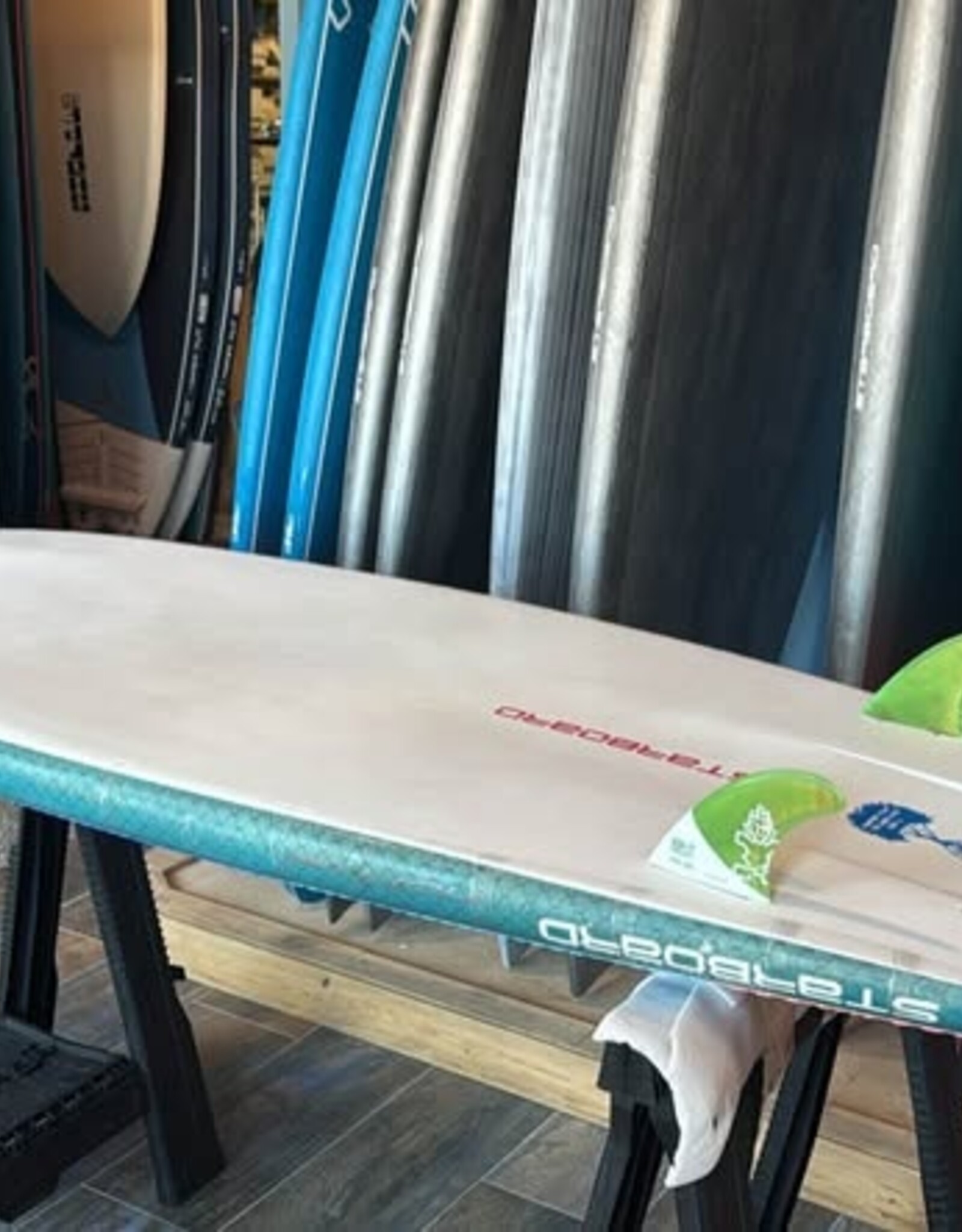 Starboard 2018 Starboard Hyper Nut 7’2x28” Starlite