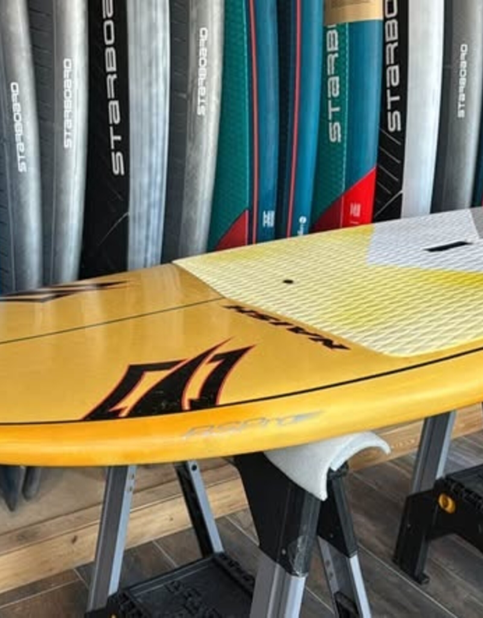 USED Naish Raptor 7’0x31” 116L