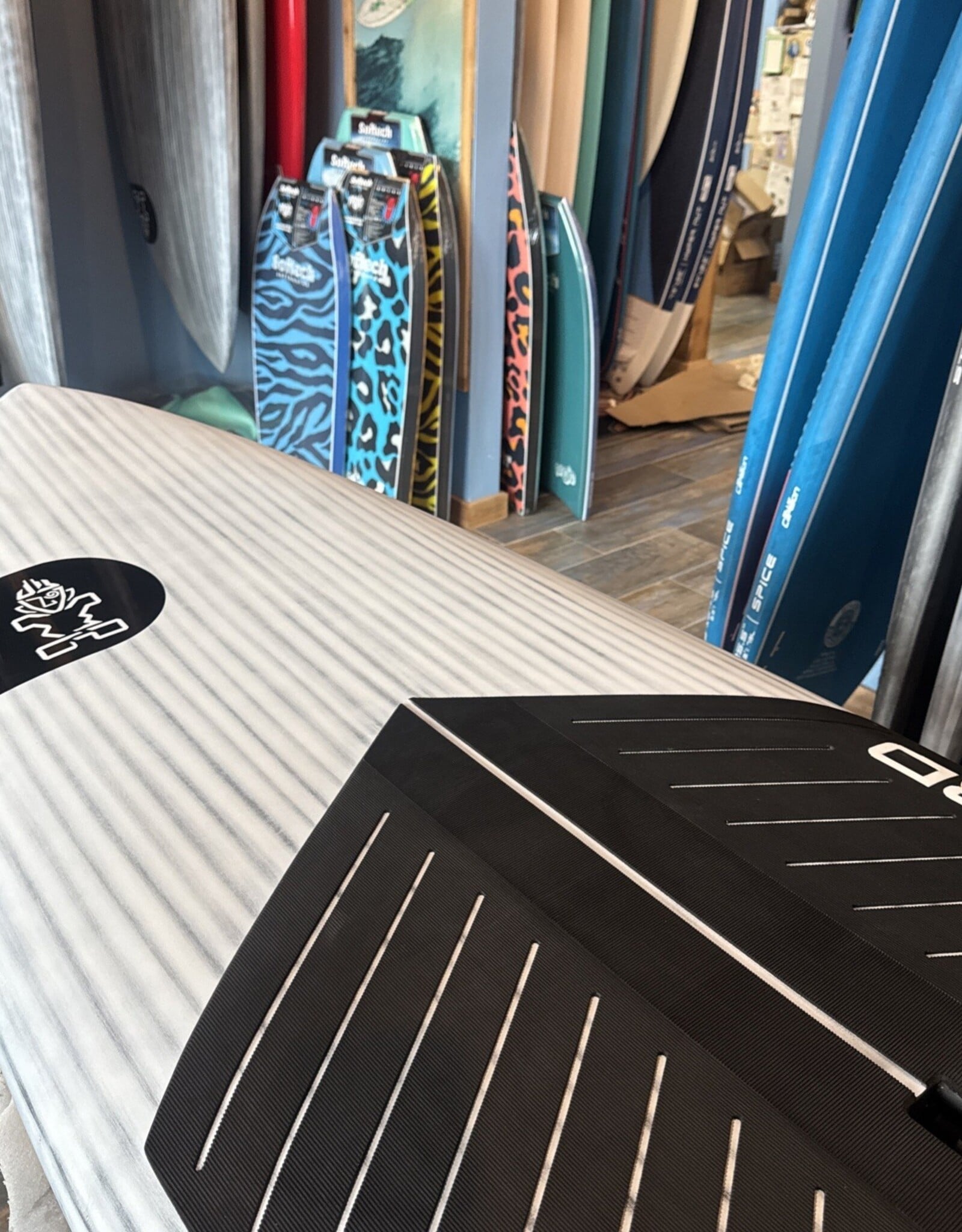 Starboard 2026 STARBOARD TWIN FIN 8'6" X 31" LIMITED SERIES