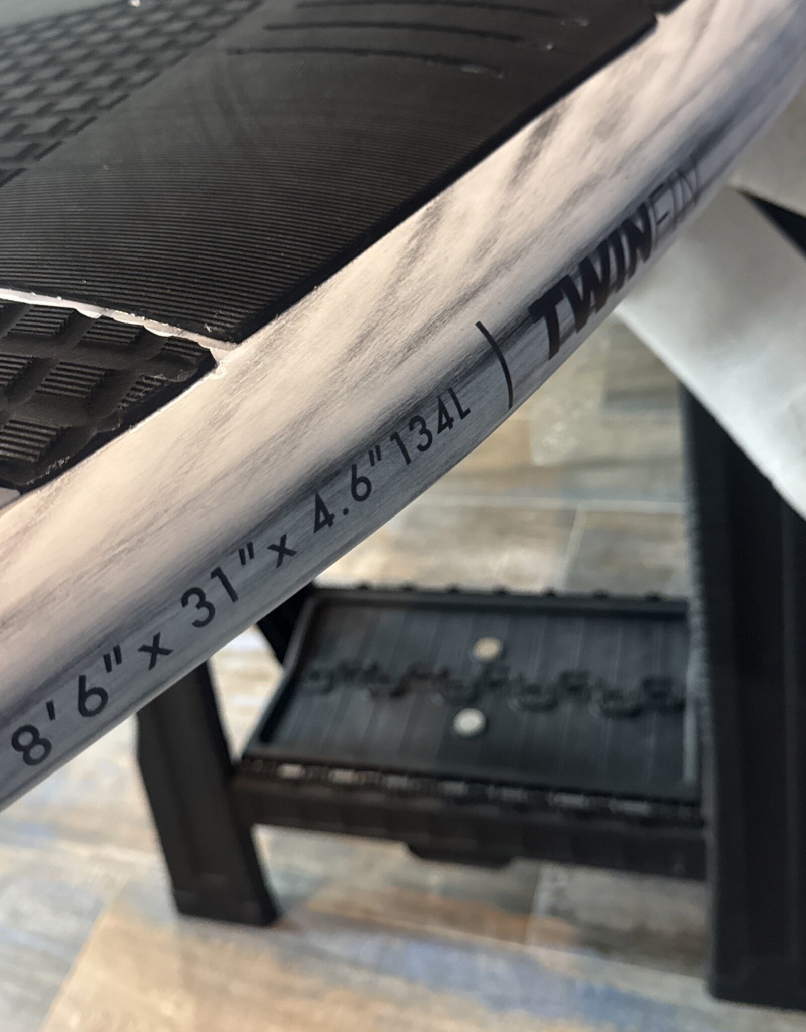 Starboard 2026 STARBOARD TWIN FIN 8'6" X 31" LIMITED SERIES