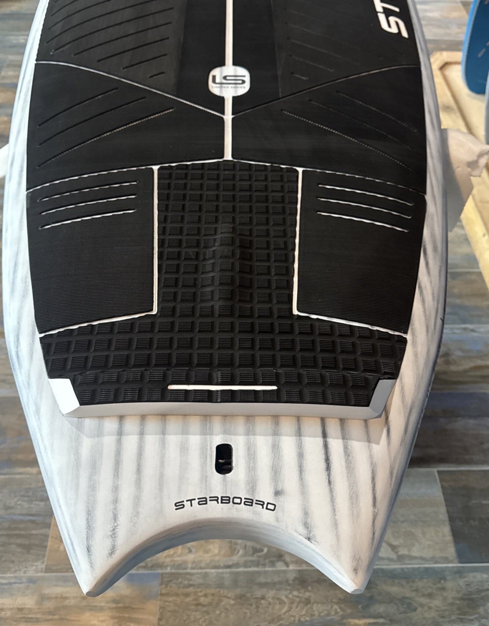Starboard 2026 STARBOARD TWIN FIN 8'6" X 31" LIMITED SERIES