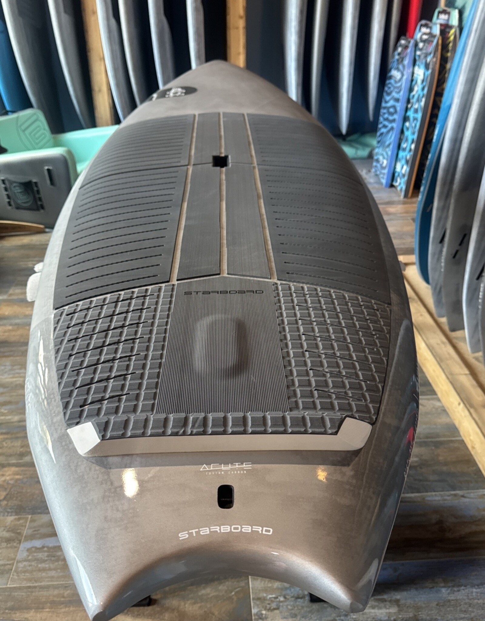 Starboard 2026 STARBOARD TWIN FIN 8'6" X 31" ACUTE CARBON