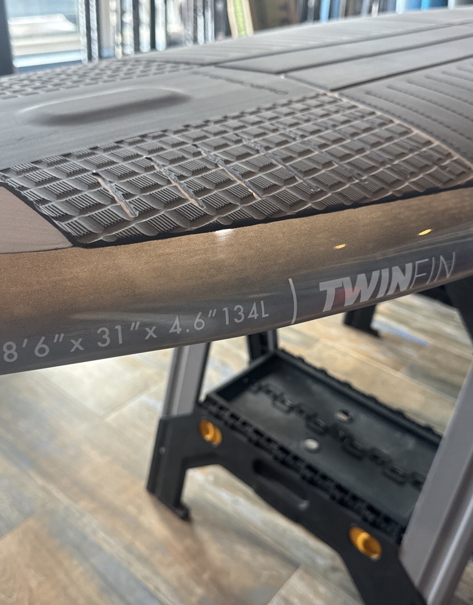 Starboard 2026 STARBOARD TWIN FIN 8'6" X 31" ACUTE CARBON