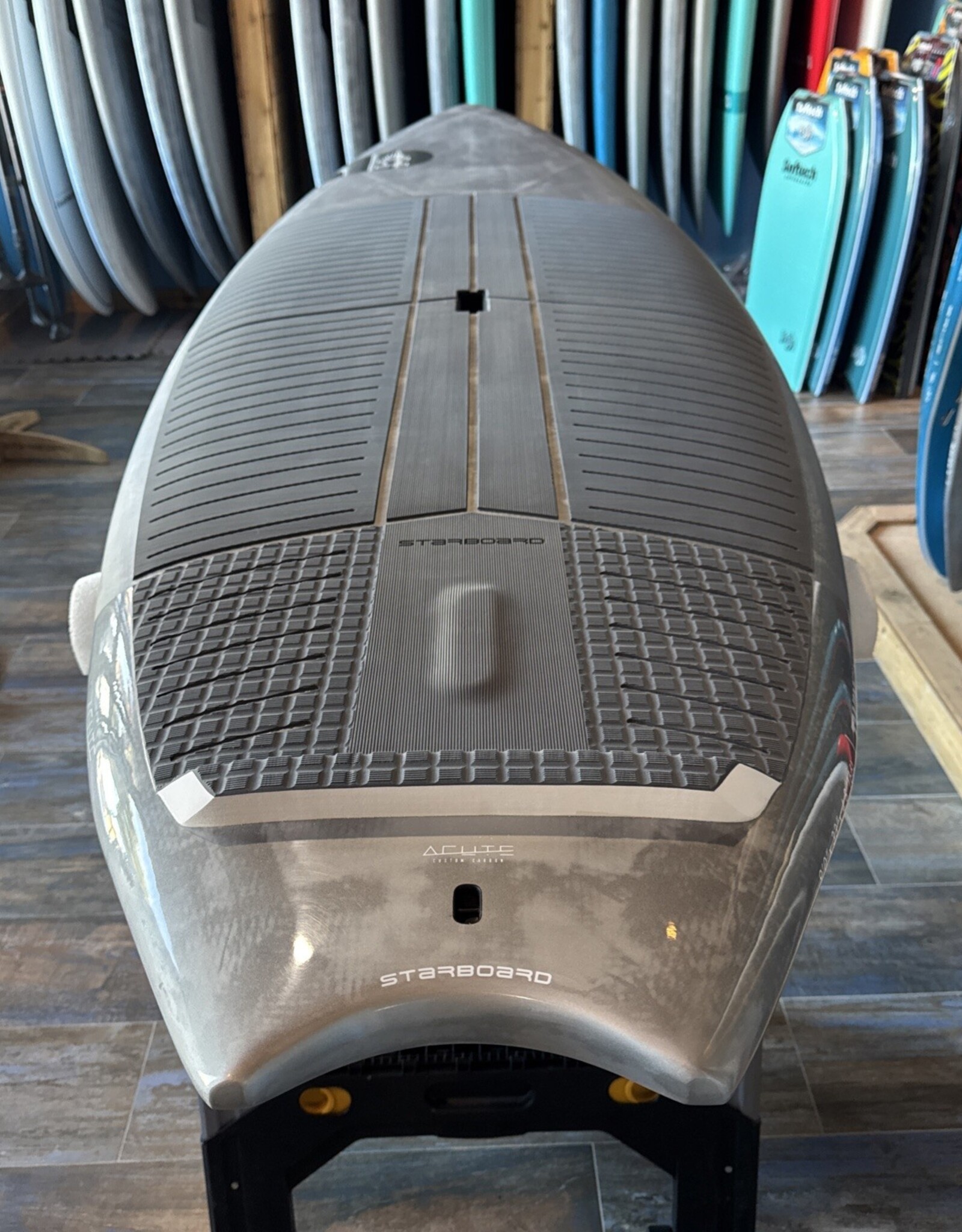 Starboard 2026 STARBOARD TWIN FIN 9'0" X 33" ACUTE CARBON