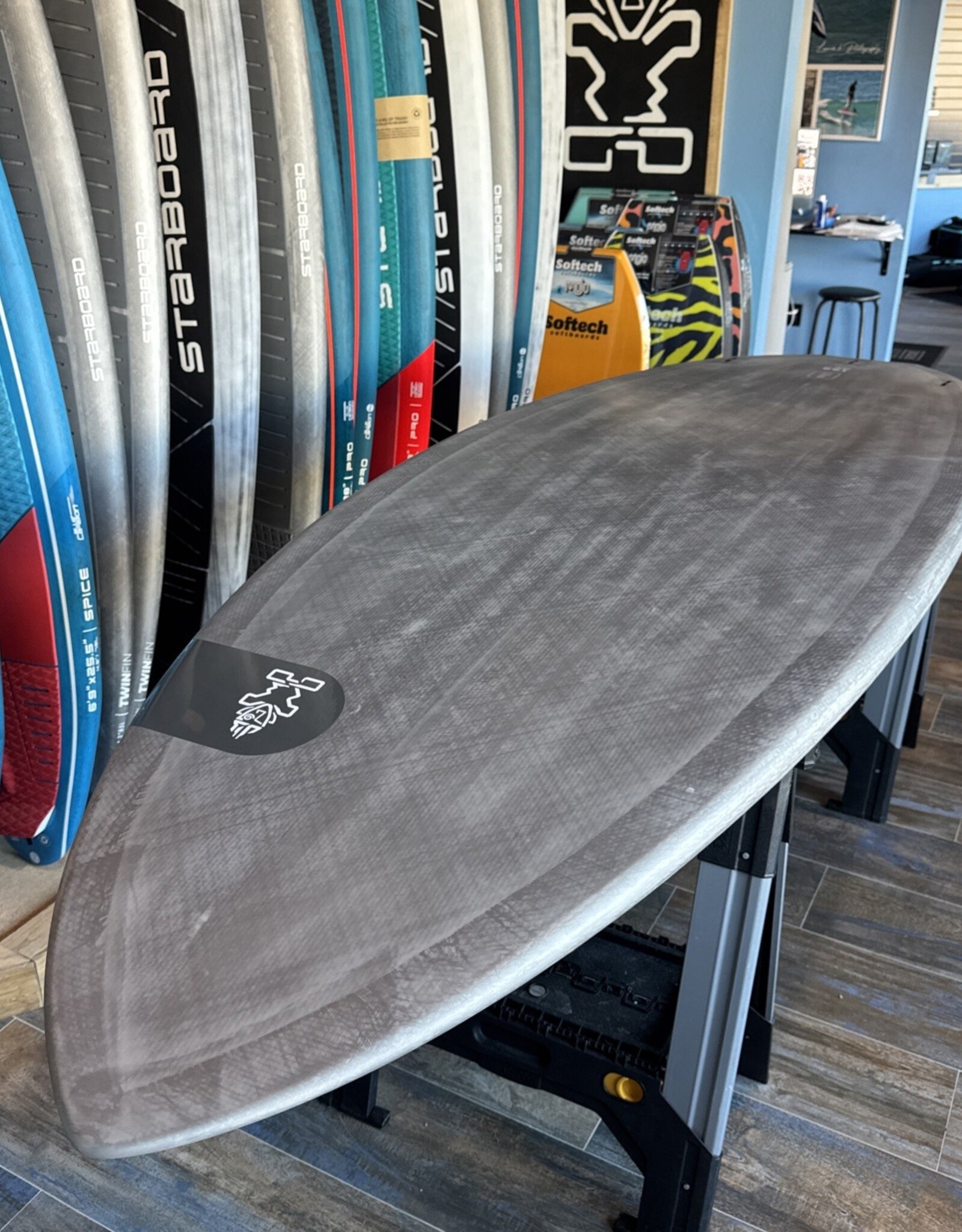 Starboard 2026 STARBOARD TWIN FIN 9'0" X 33" ACUTE CARBON