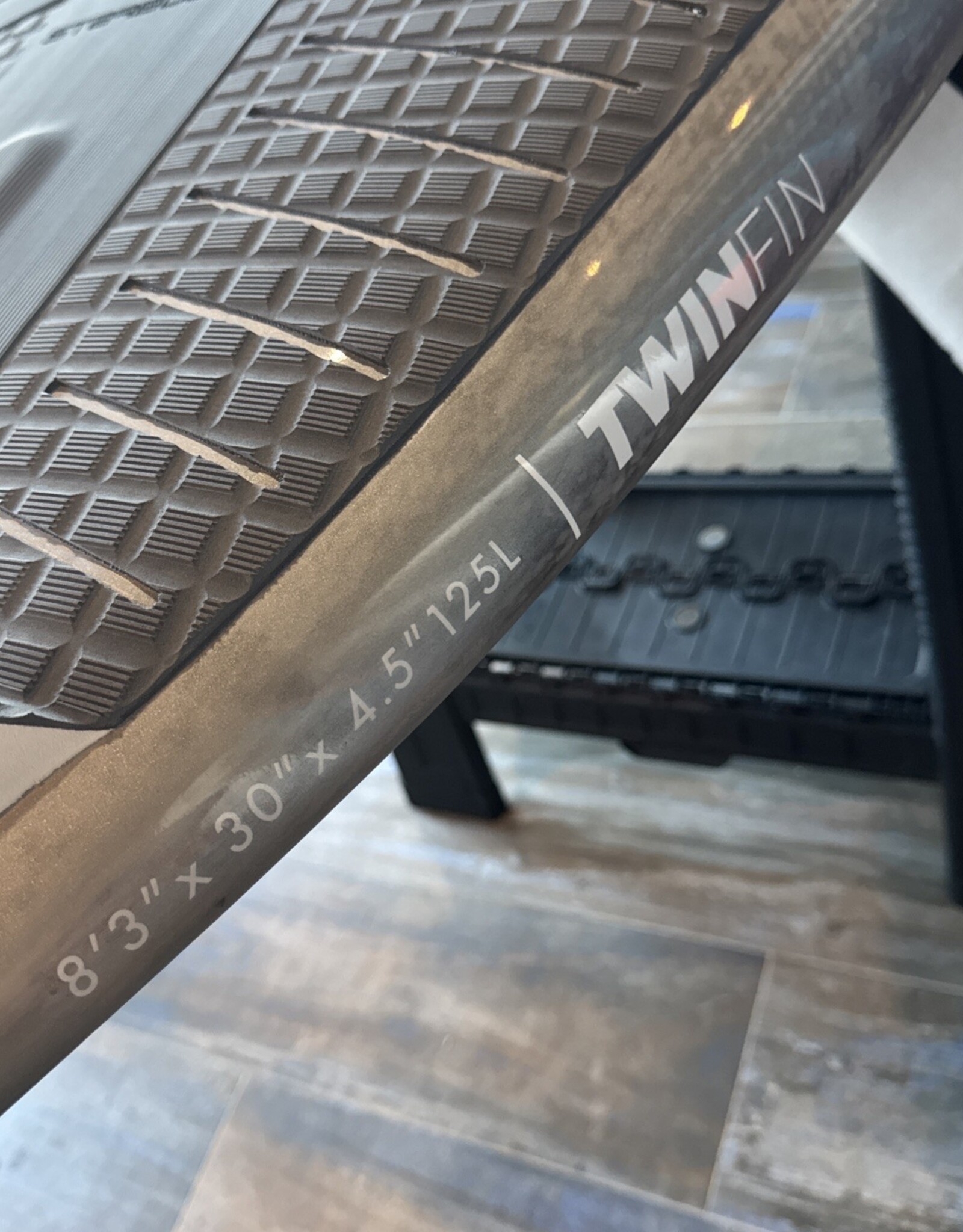 Starboard 2026 STARBOARD TWIN FIN 8'3" X 30" ACUTE CARBON