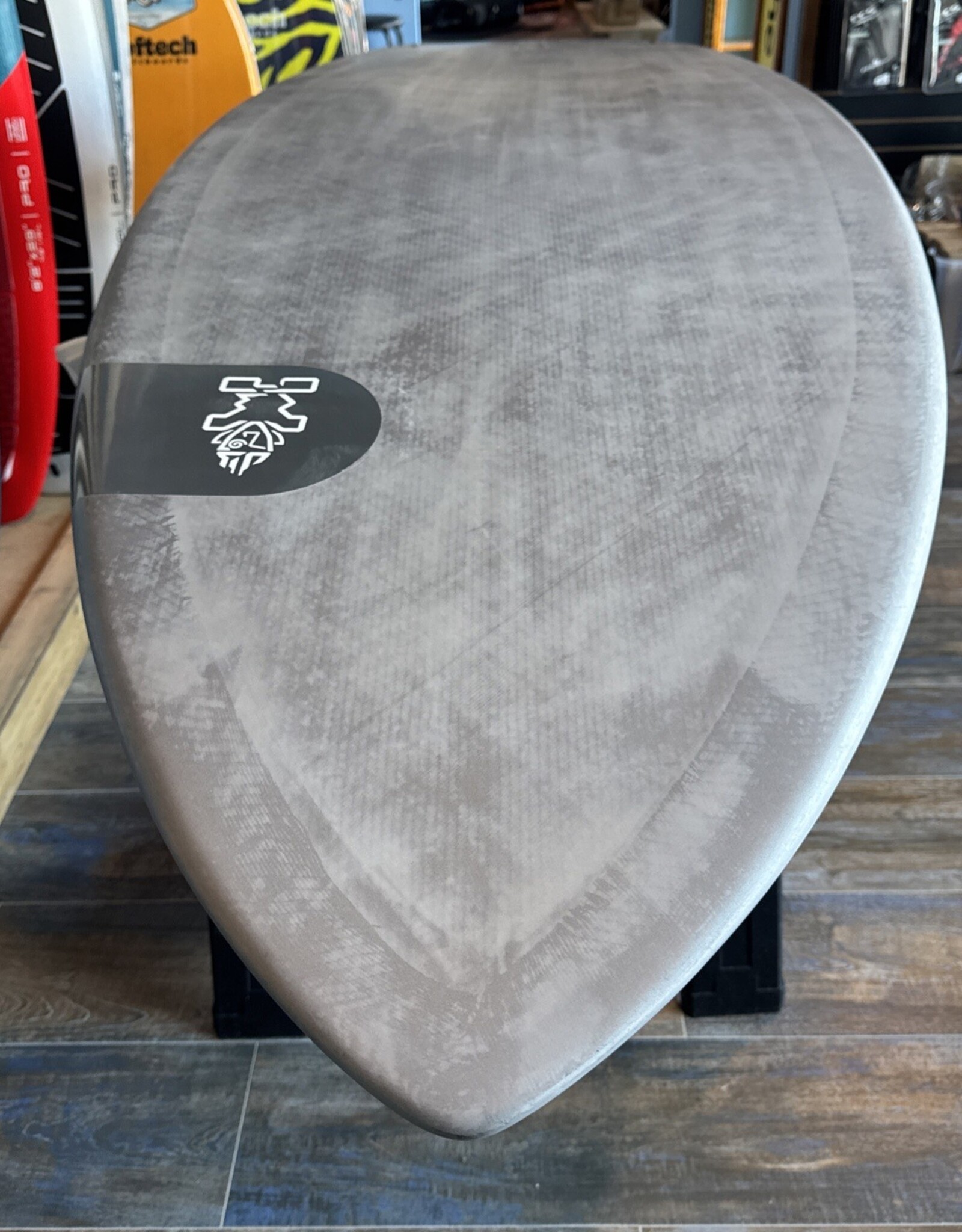 Starboard 2026 STARBOARD TWIN FIN 8'3" X 30" ACUTE CARBON