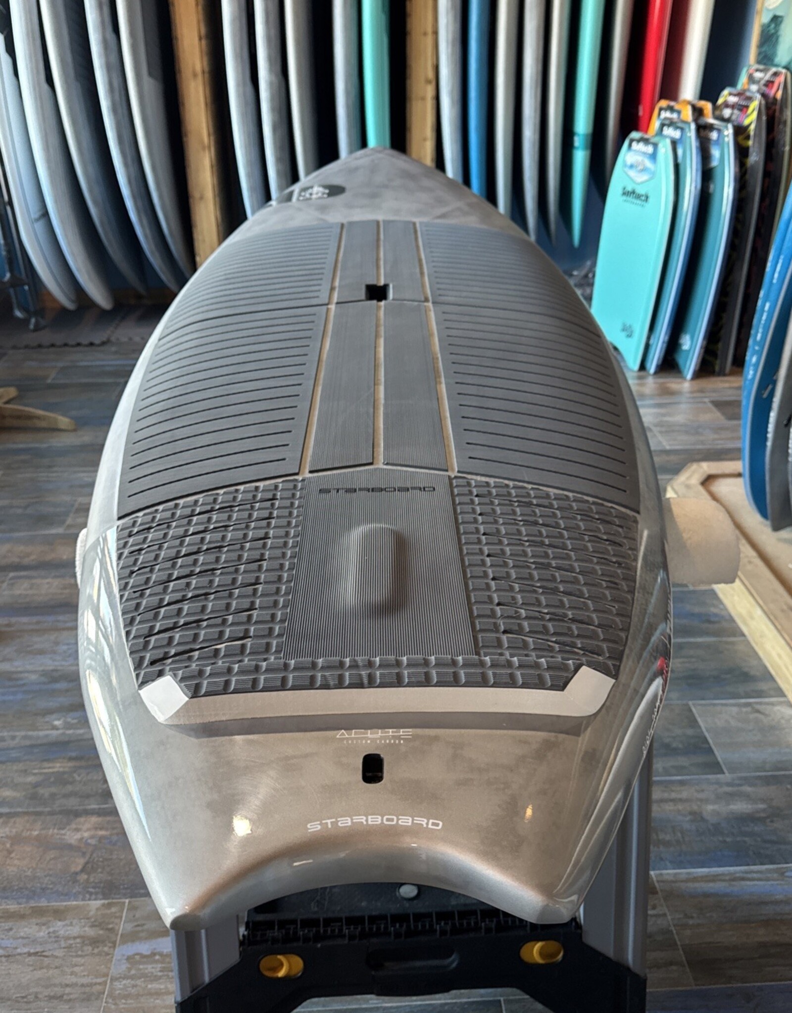 Starboard 2026 STARBOARD TWIN FIN 8'9" X 32" ACUTE CARBON
