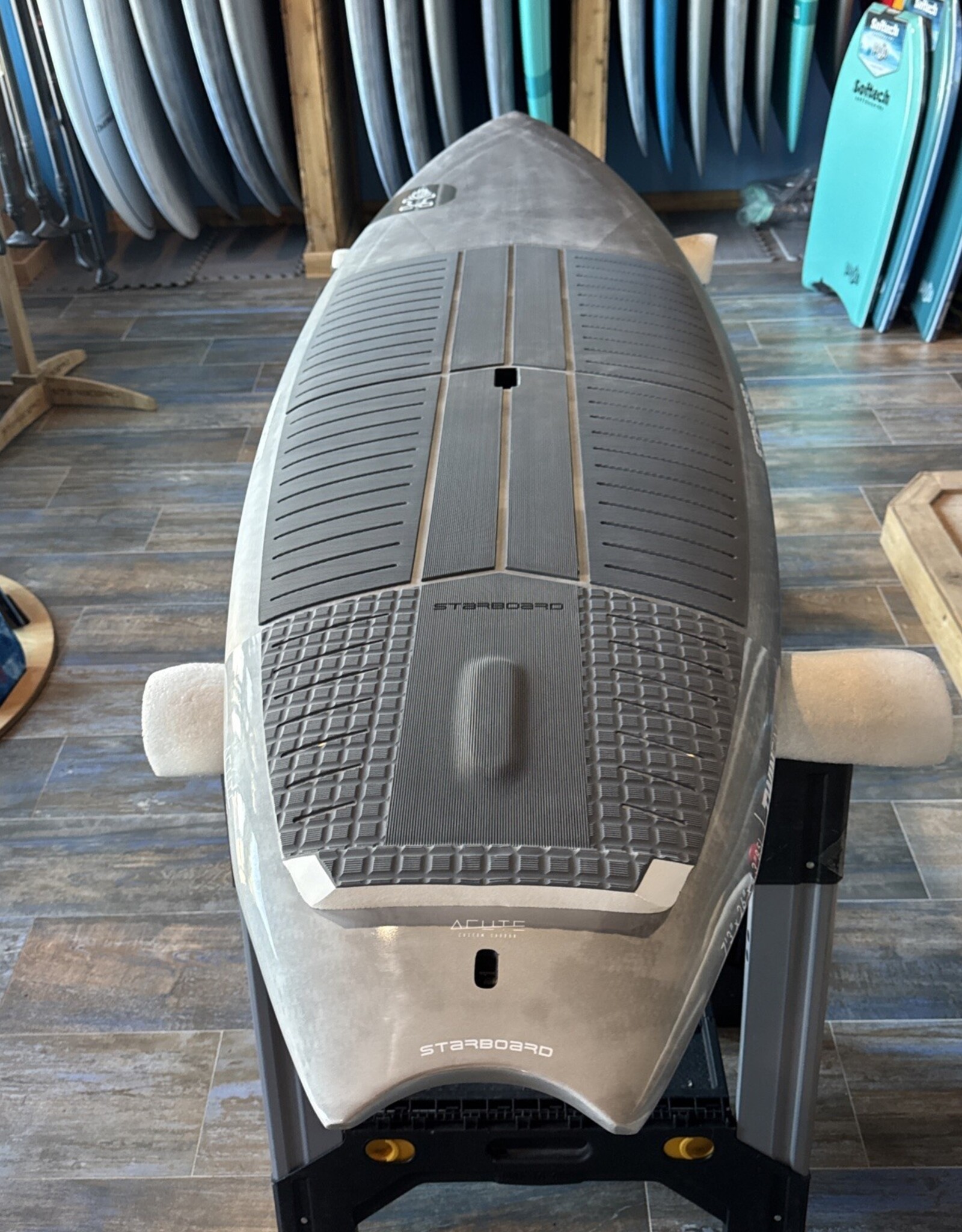 Starboard 2026 STARBOARD TWIN FIN 7'3" X 26" ACUTE CARBON