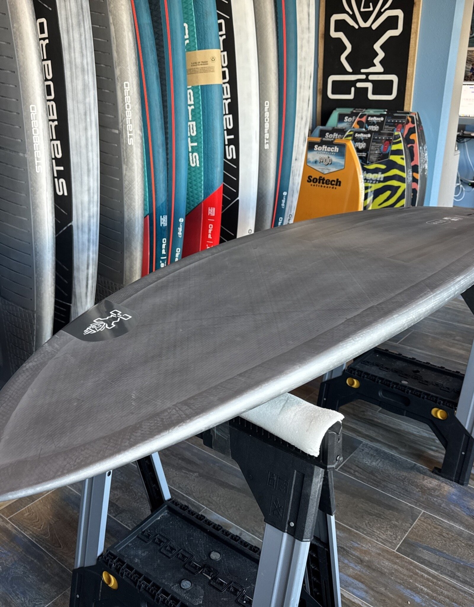 Starboard 2026 STARBOARD TWIN FIN 7'3" X 26" ACUTE CARBON