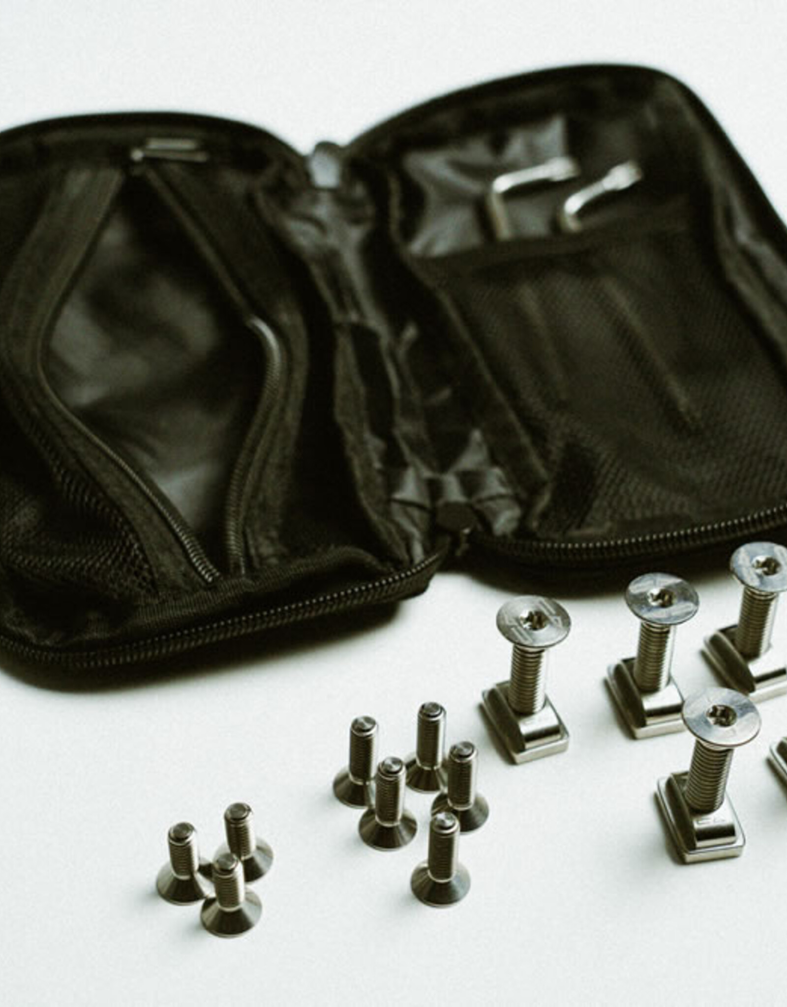 CODE FOILS CODE FOILS TITANIUM REPLACEMENT BOLT KIT