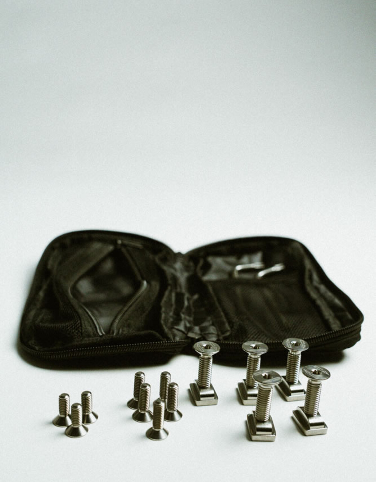 CODE FOILS CODE FOILS TITANIUM REPLACEMENT BOLT KIT