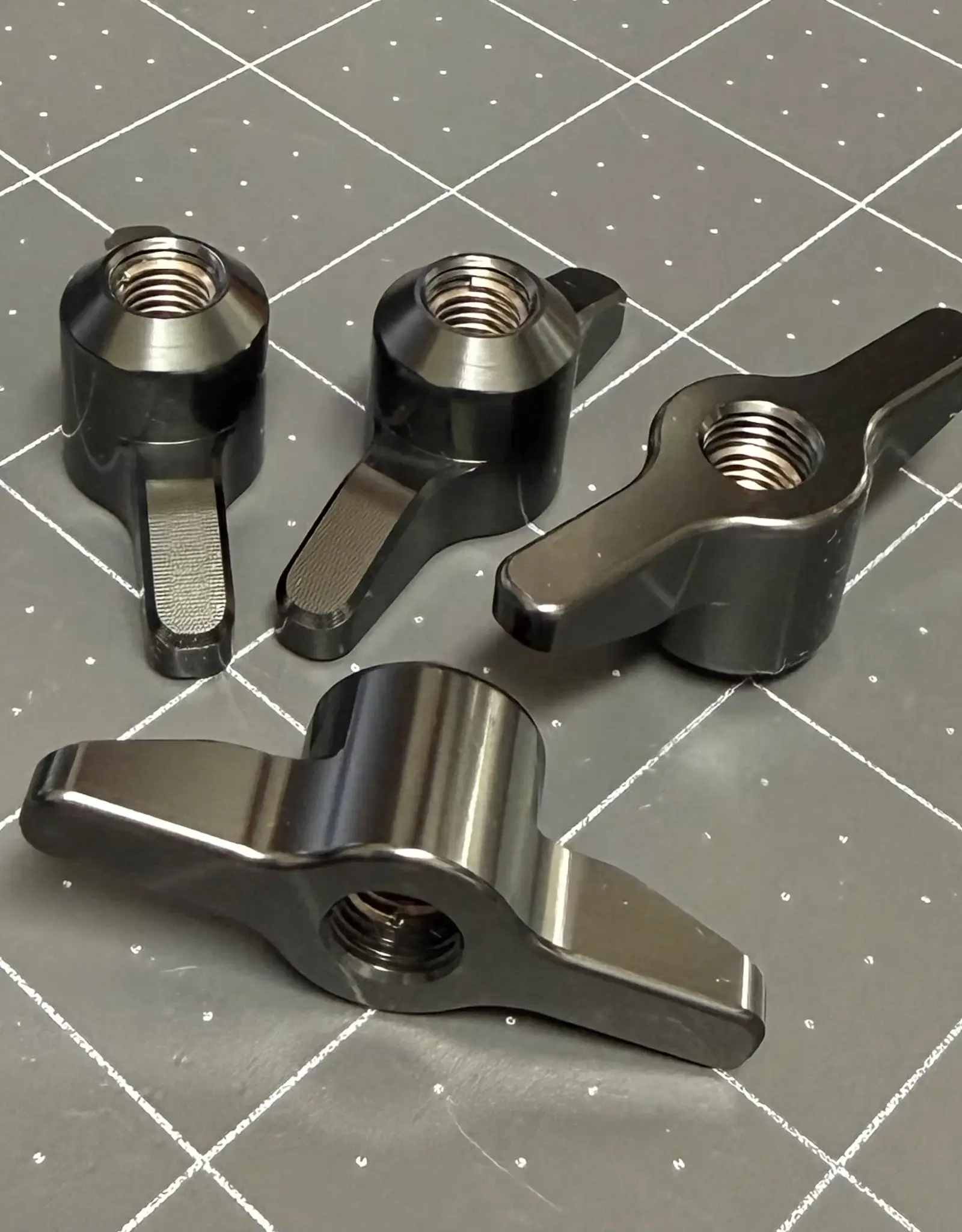 HYDROFOIL WINGSCREWS WINGNUTS M7 BLACK (NON-ADJUSTABLE)