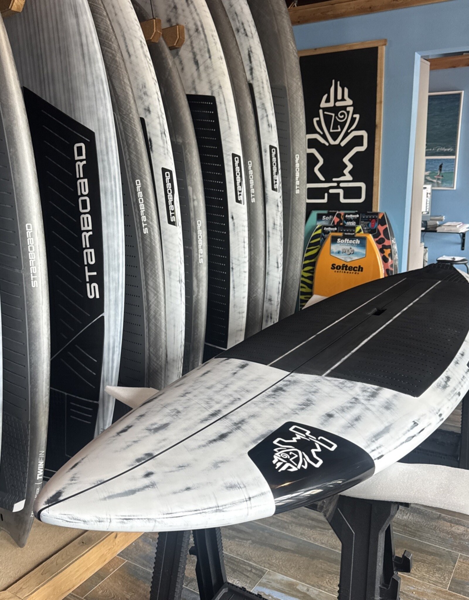 Starboard 2027 STARBOARD PRO 9'2 X 29.75" 144L XTEC CARBON