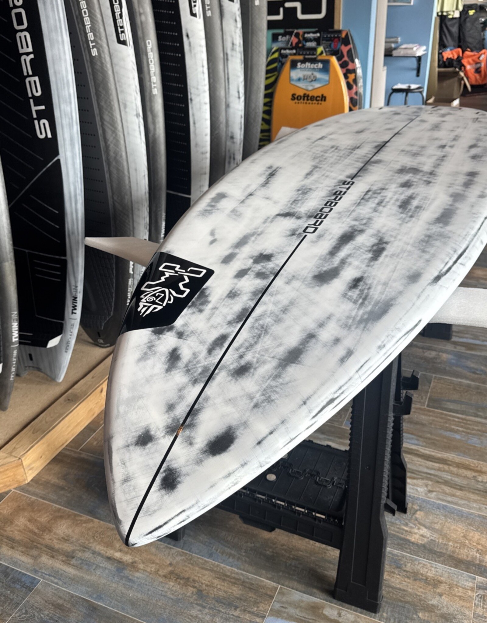 Starboard 2027 STARBOARD PRO 9'2 X 29.75" 144L XTEC CARBON