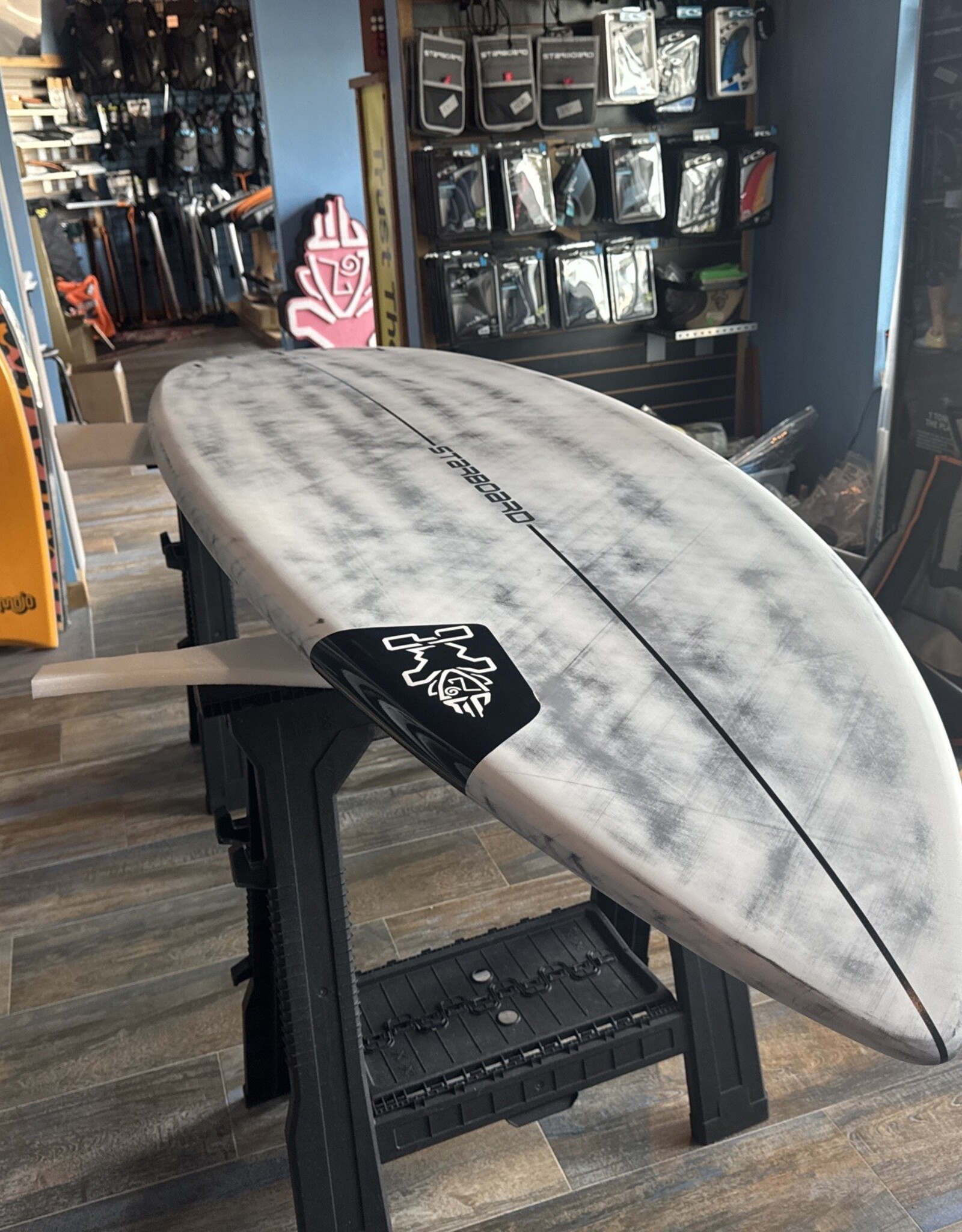 Starboard 2027 STARBOARD PRO 8'9 X 29.25" 134L XTEC CARBON