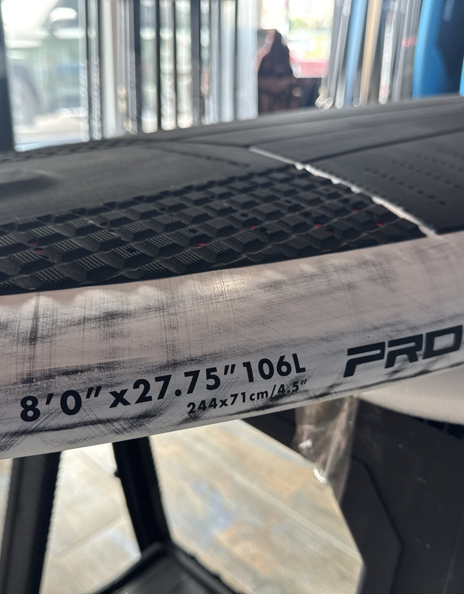 Starboard 2027 STARBOARD PRO 8'0 X 27.75" 106L XTEC CARBON