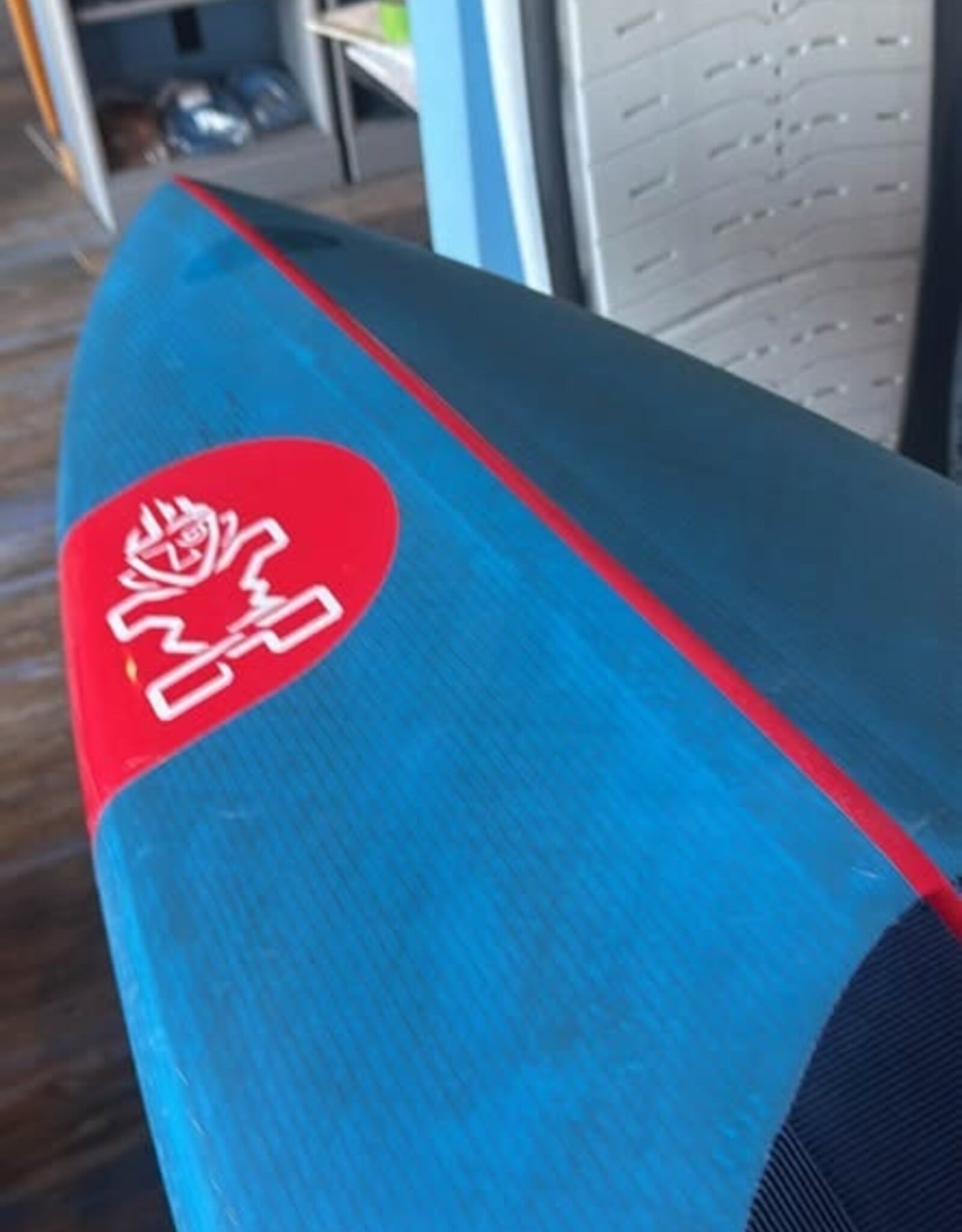 Starboard Starboard Ace Foil Blue Carbon 8'10" x 19” 140L Foil Board