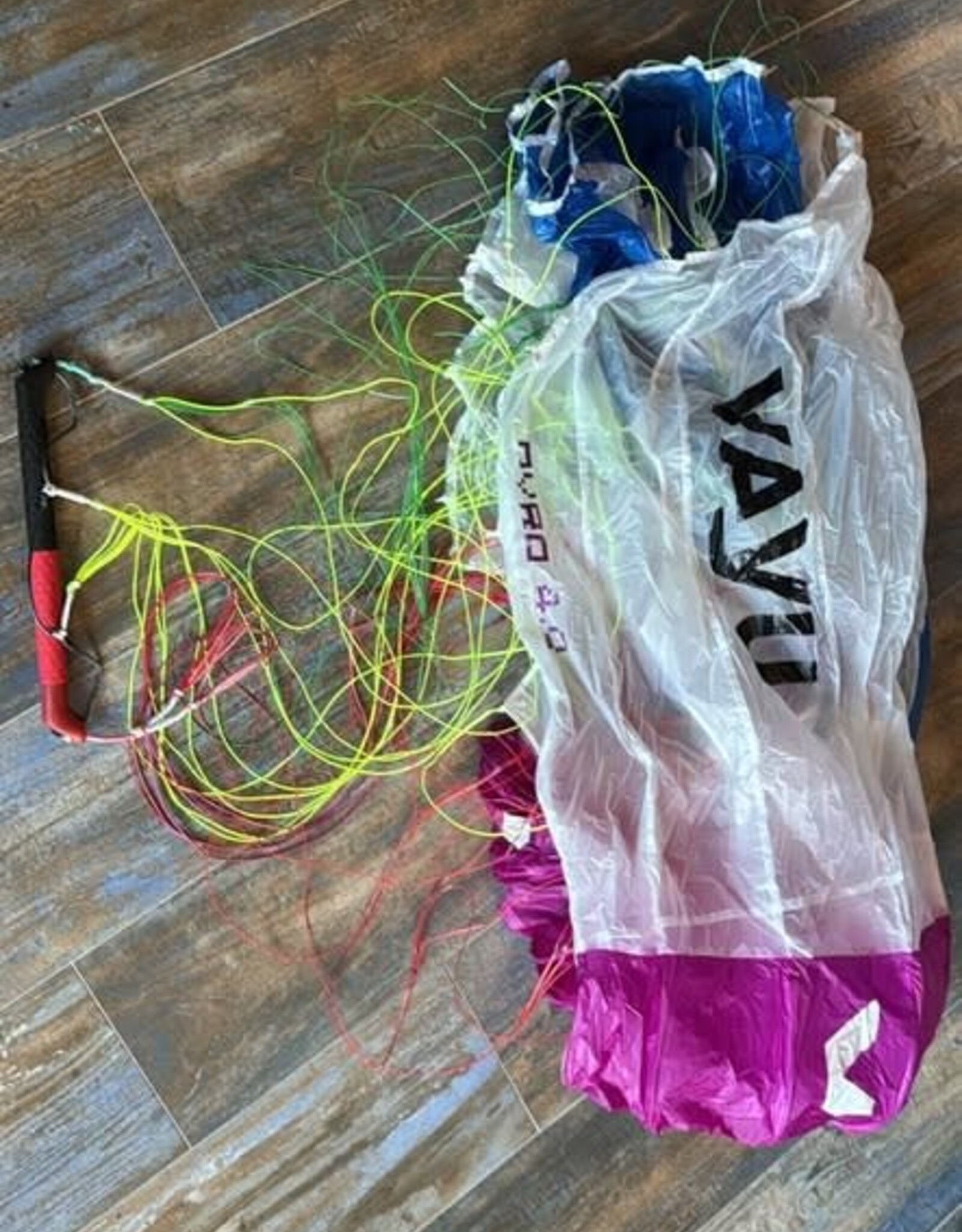 VAYU VAYU PYRO PARAWING 4M - DEMO