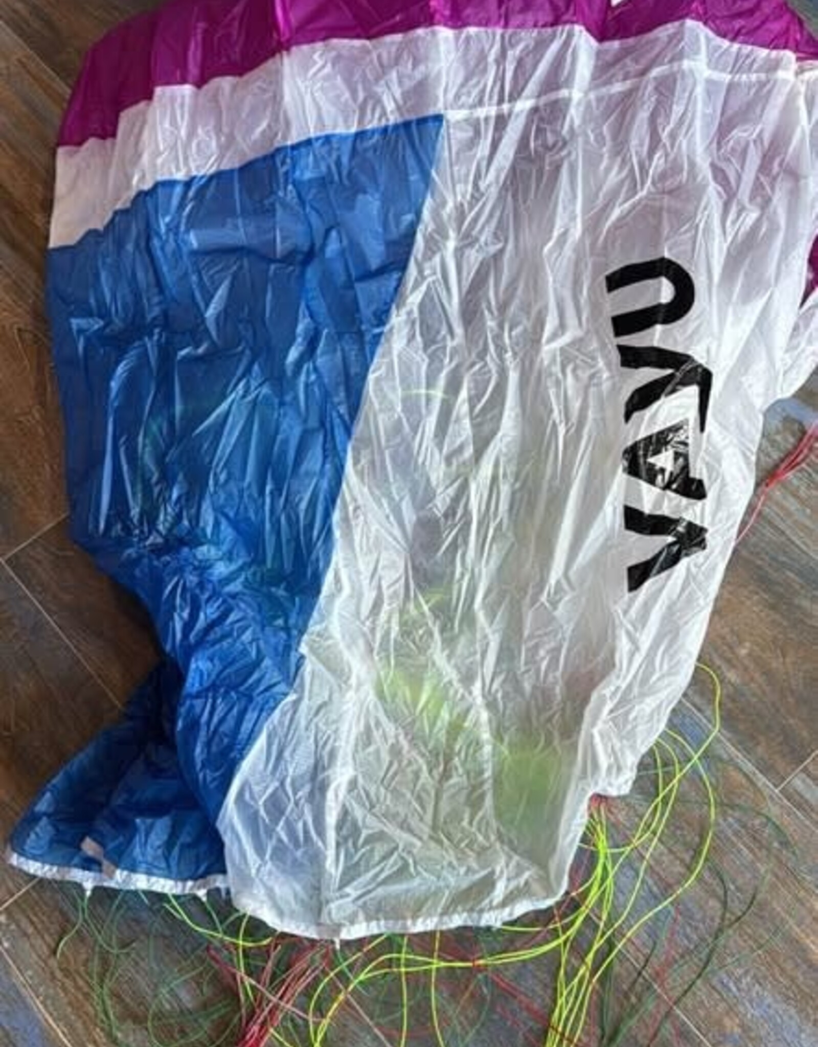 VAYU VAYU PYRO PARAWING 4M - DEMO