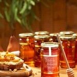 Truffle Infused Honey W/dipper 300g