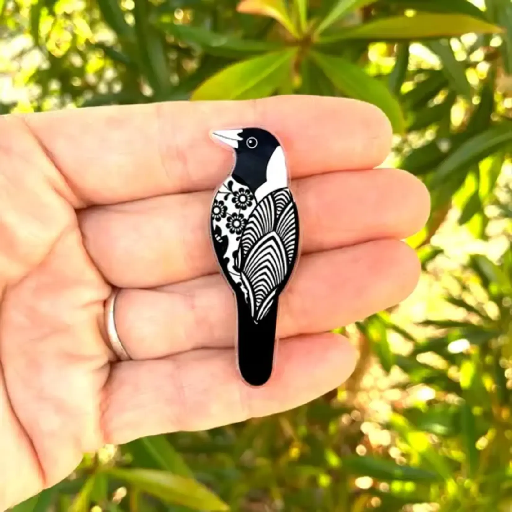 Magpie Pin