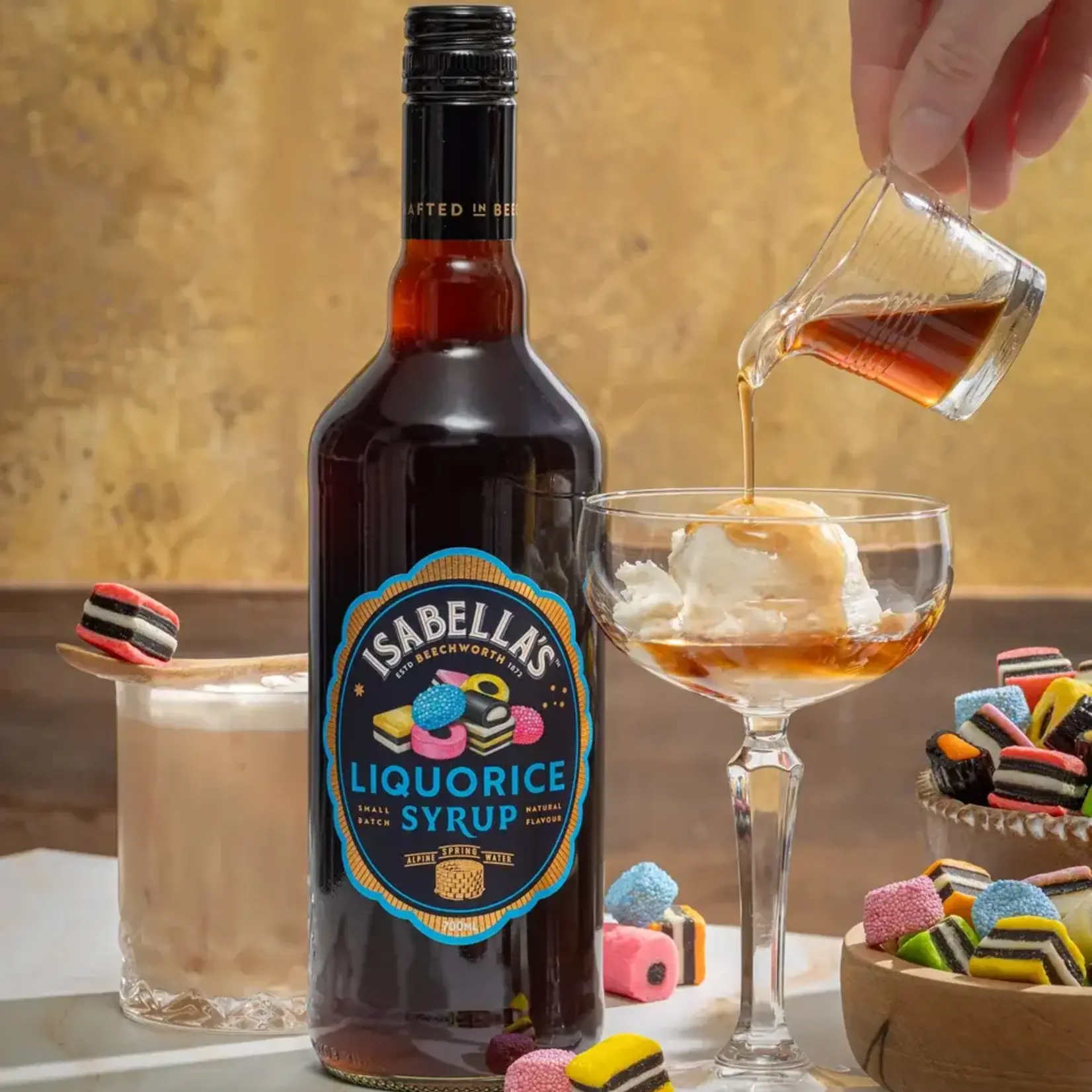 Isabella's Liquorice Syrup 700ml