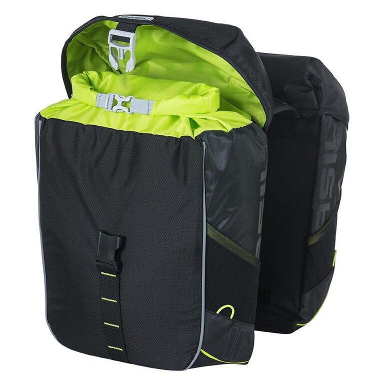 Bags panniers Basil Miles