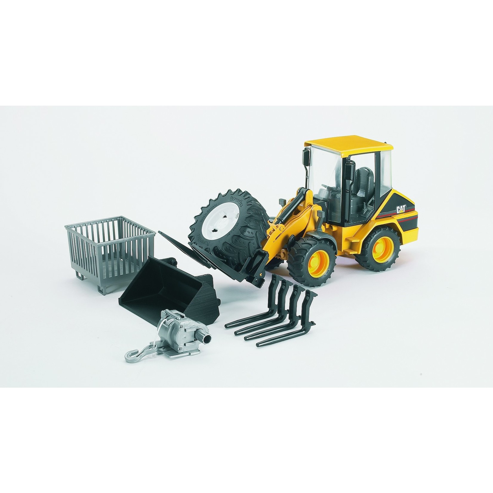 BRUDER CAT WHEEL LOADER 02442