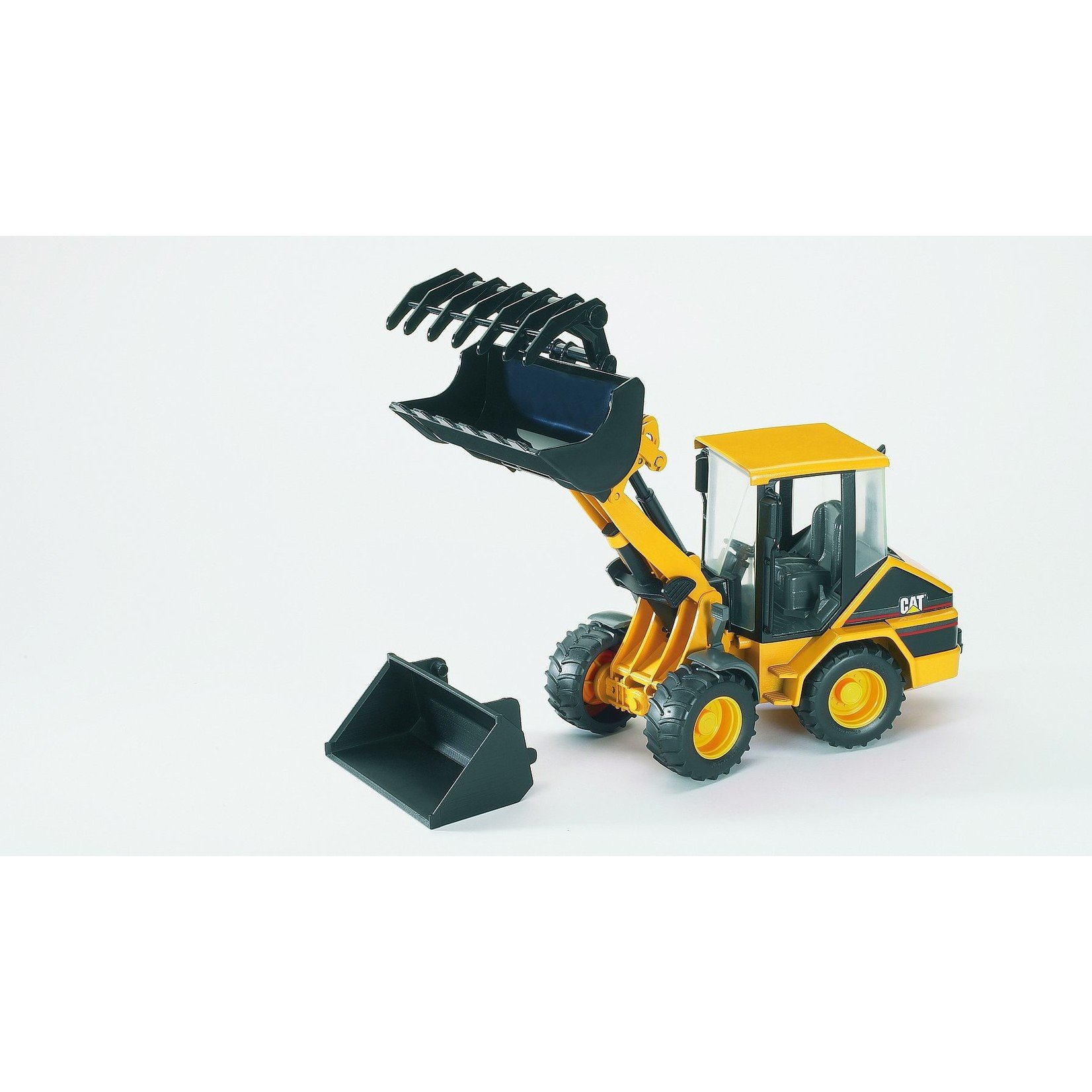 BRUDER CAT WHEEL LOADER 02442