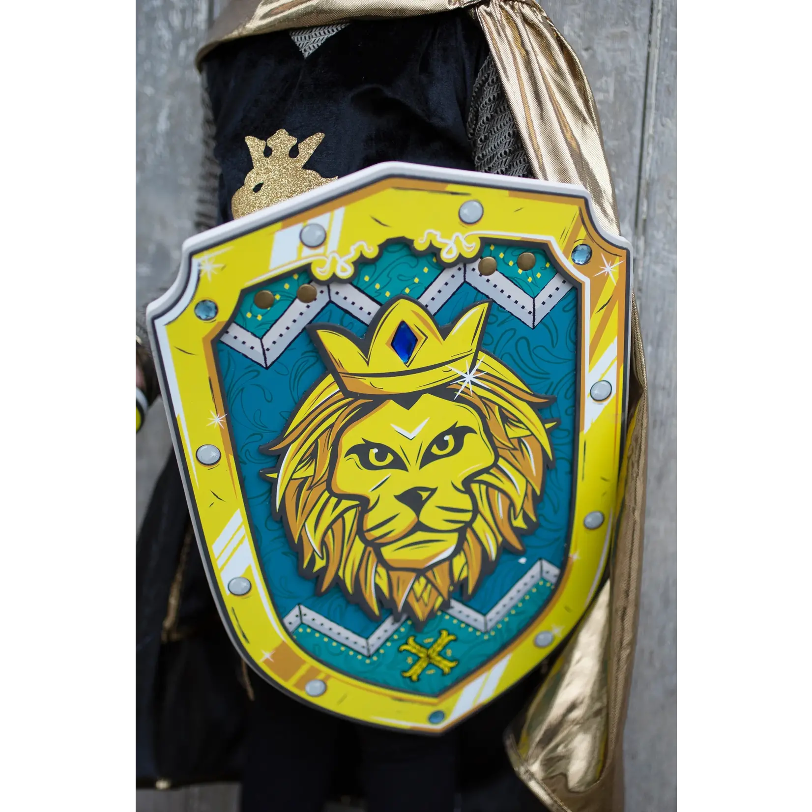 GREAT PRETENDERS LionHEART WARRIOR  Shield