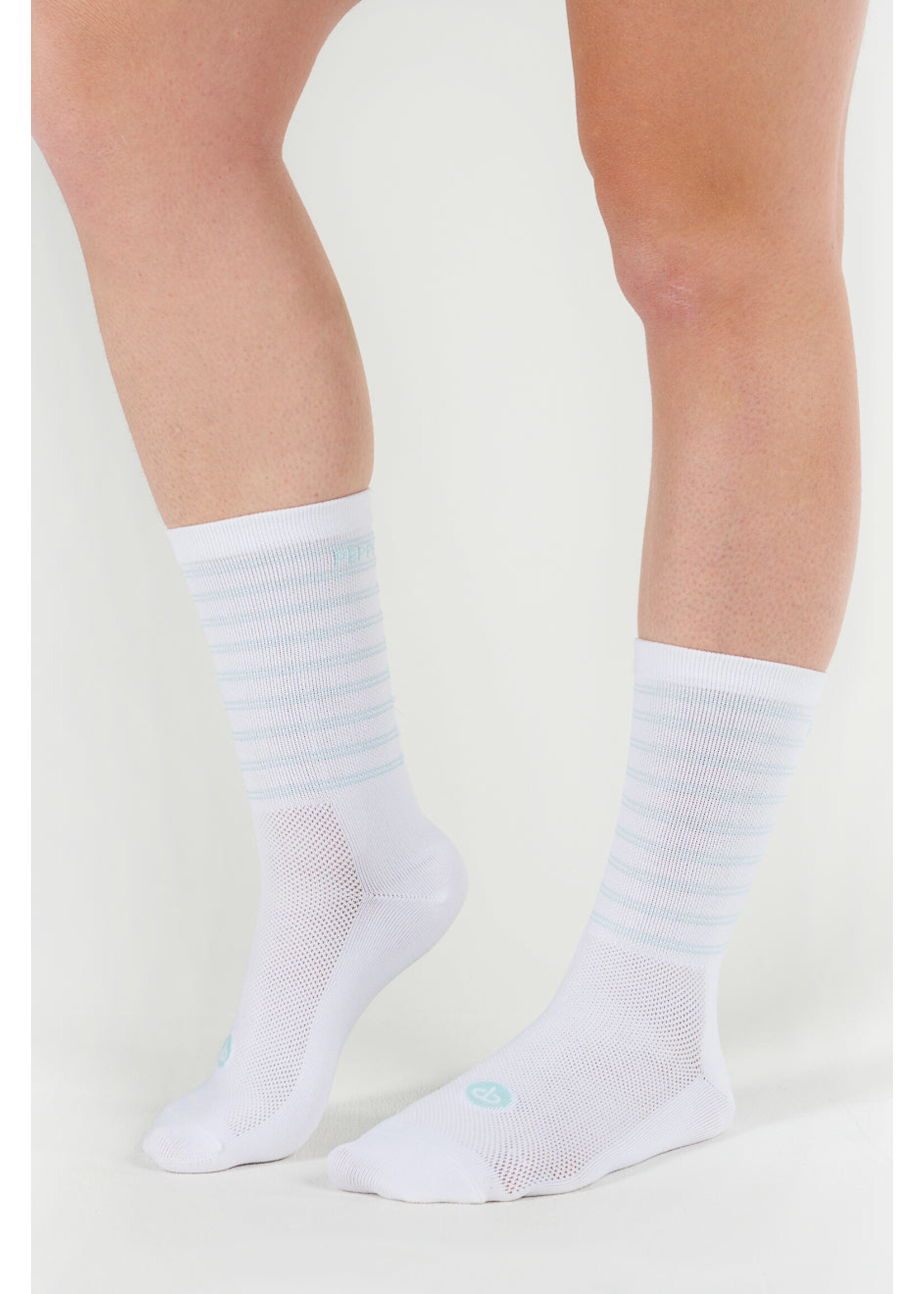 Peppermint Signature socks knit