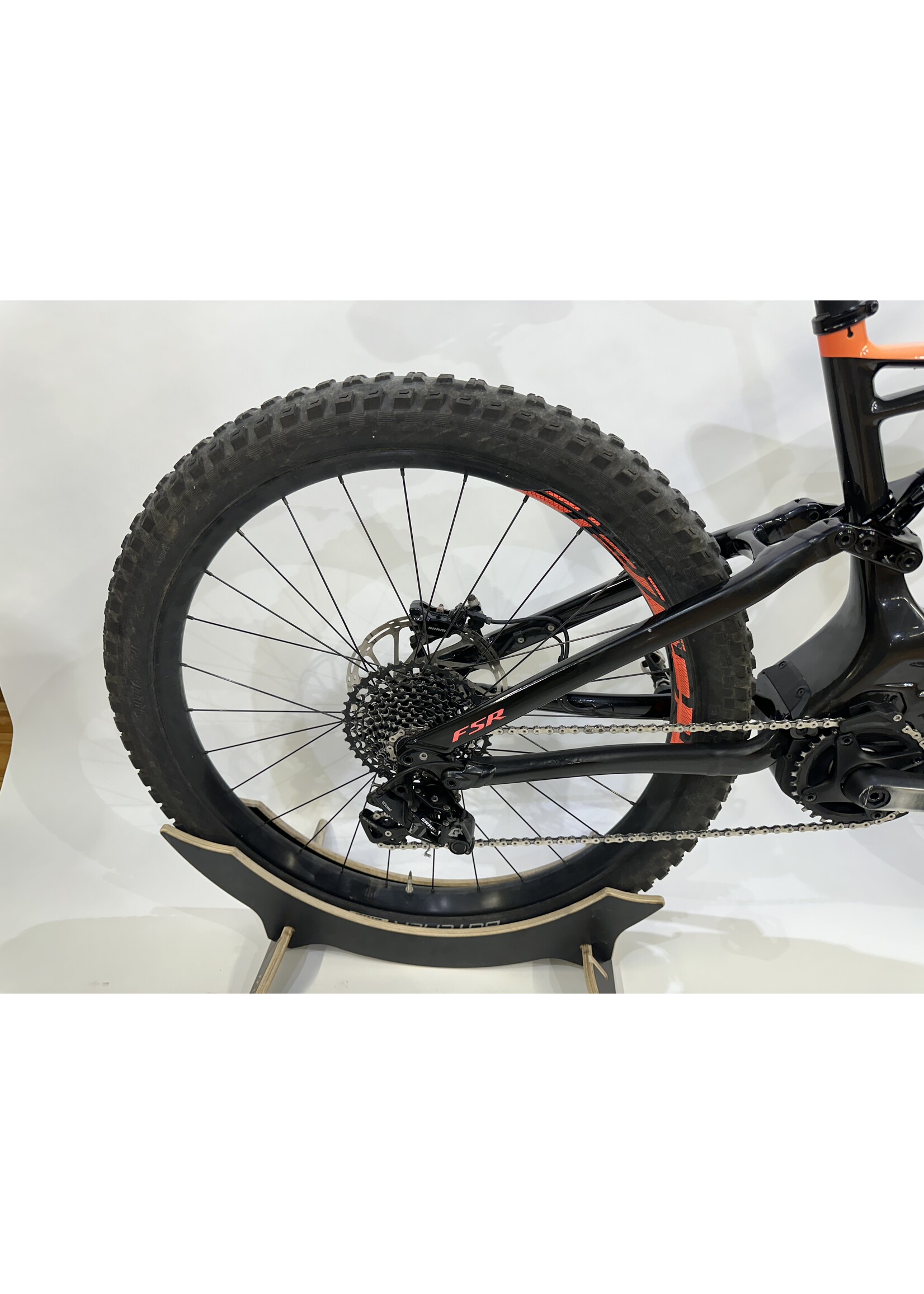 Specialized Levo 6Fattie Medium - Usagé