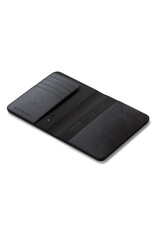 Satechi Satechi Vegan-Leather Passport Cover With Find My