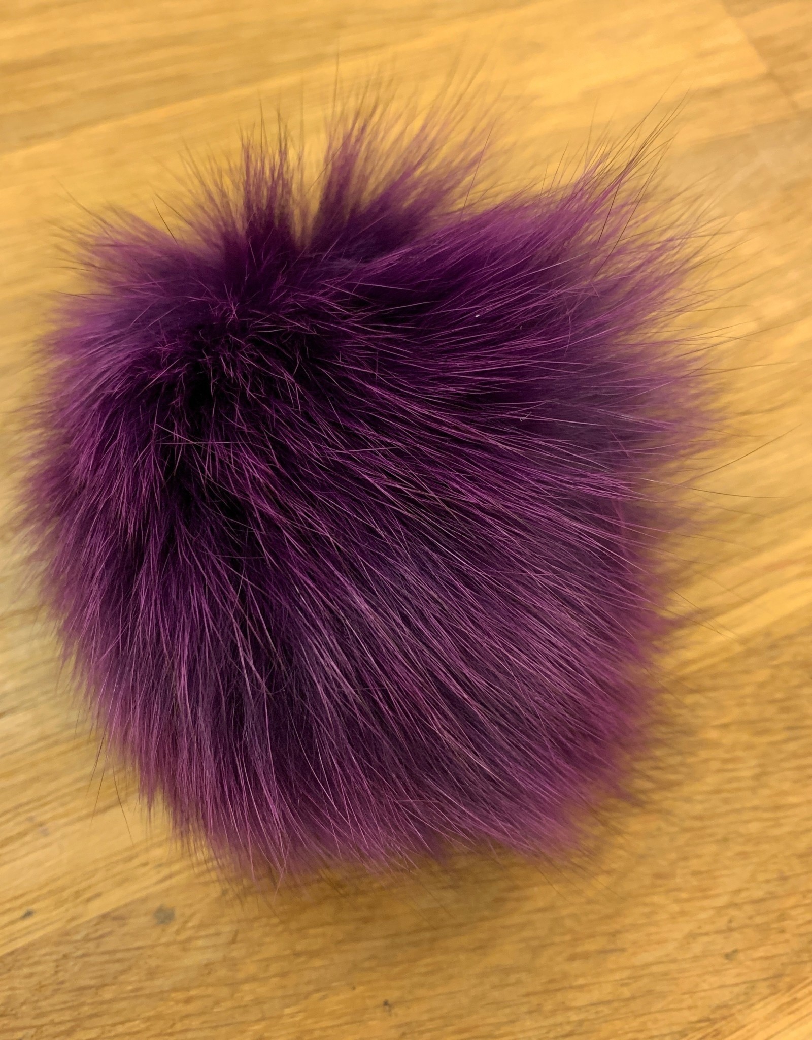 Yarn it & Haberdashery Fox Fur 3.4” Pom Pom