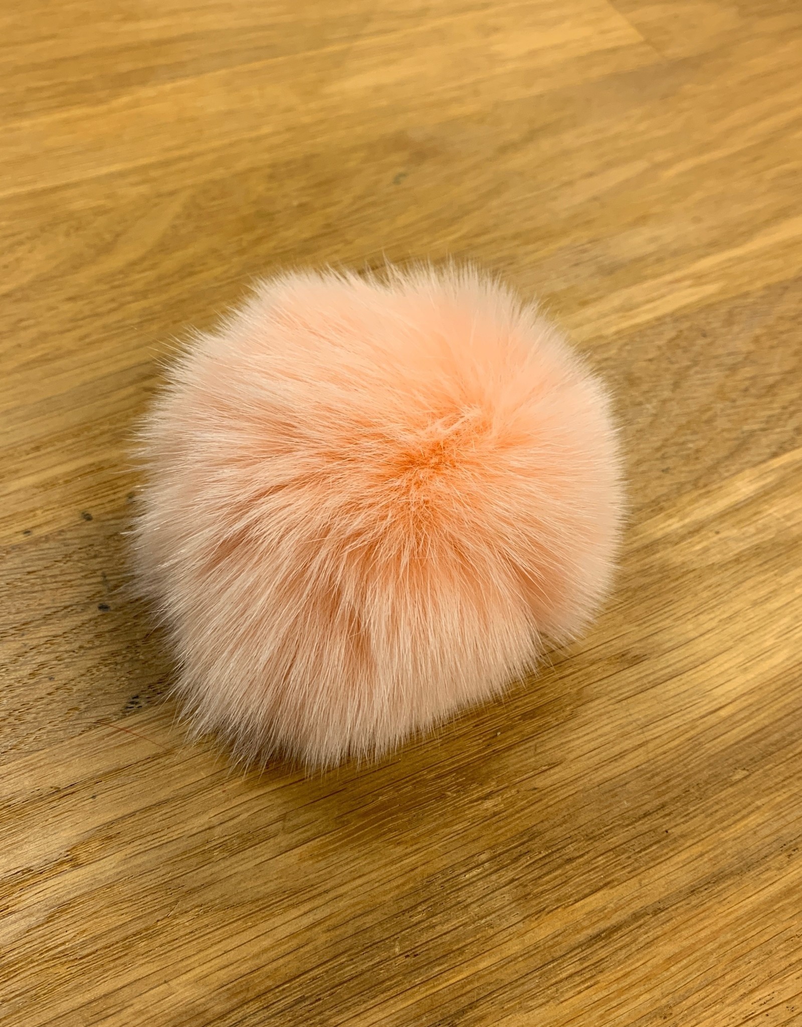 Yarn it & Haberdashery Fox Fur 3.4” Pom Pom
